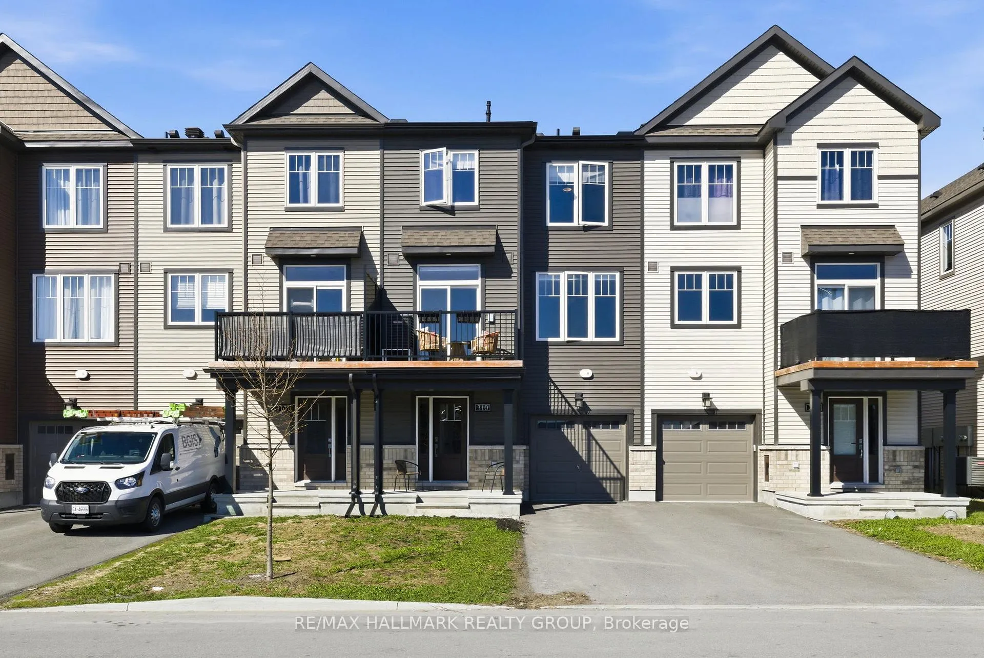 Photo 1 of 310 Shepperton Street, Ottawa, Avalon East — HOMEH