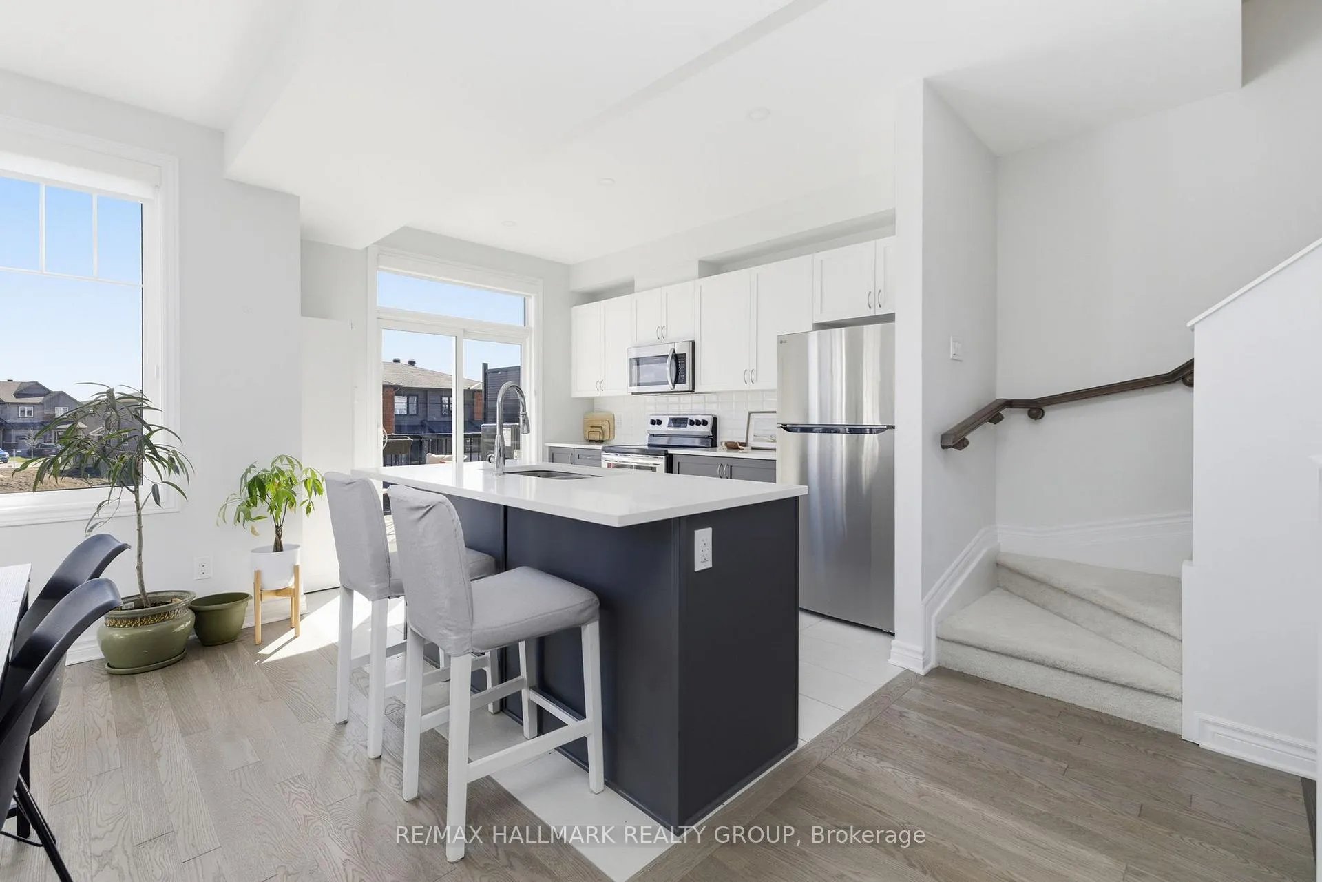 Photo 18 of 310 Shepperton Street, Ottawa, Avalon East — HOMEH