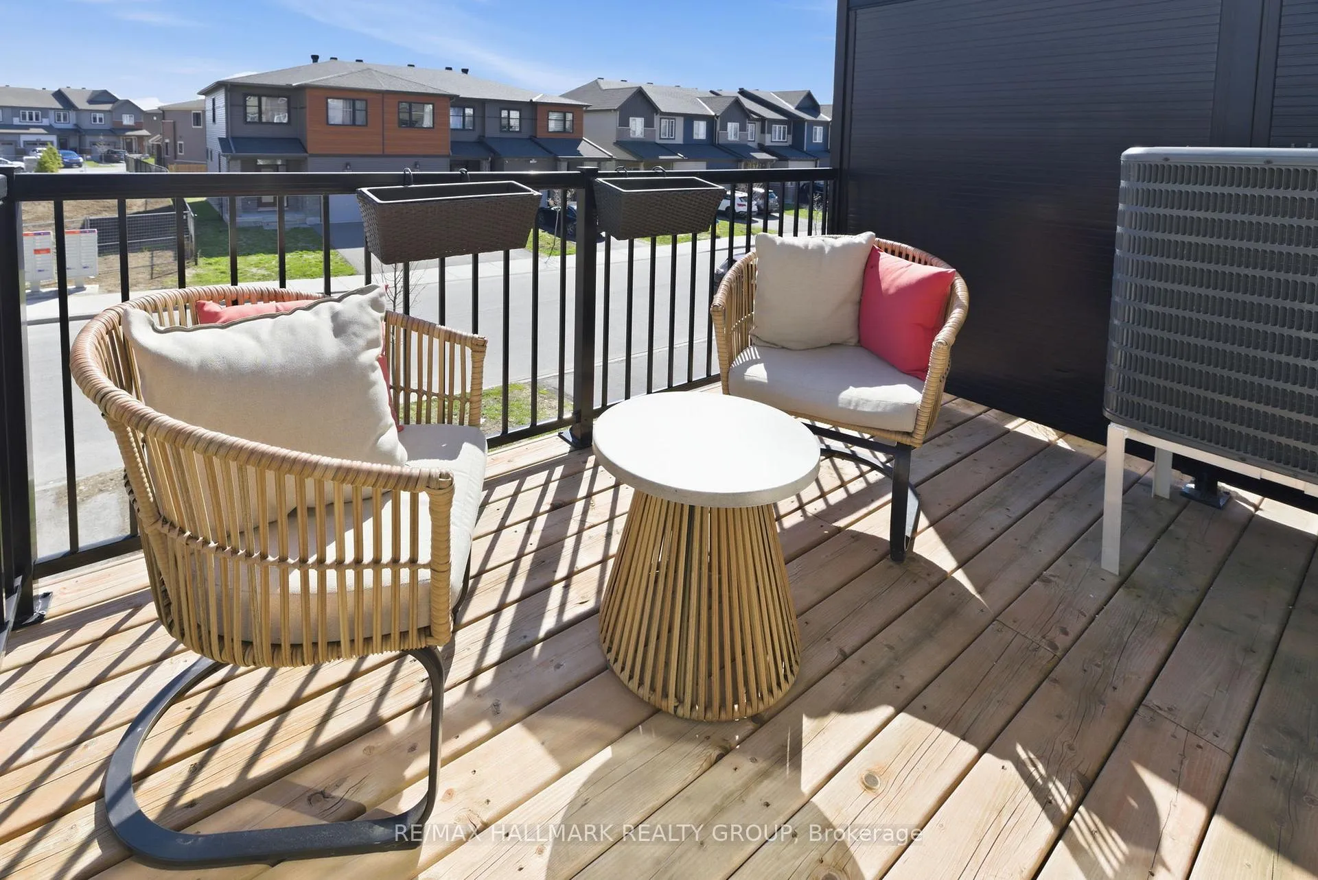 Photo 20 of 310 Shepperton Street, Ottawa, Avalon East — HOMEH