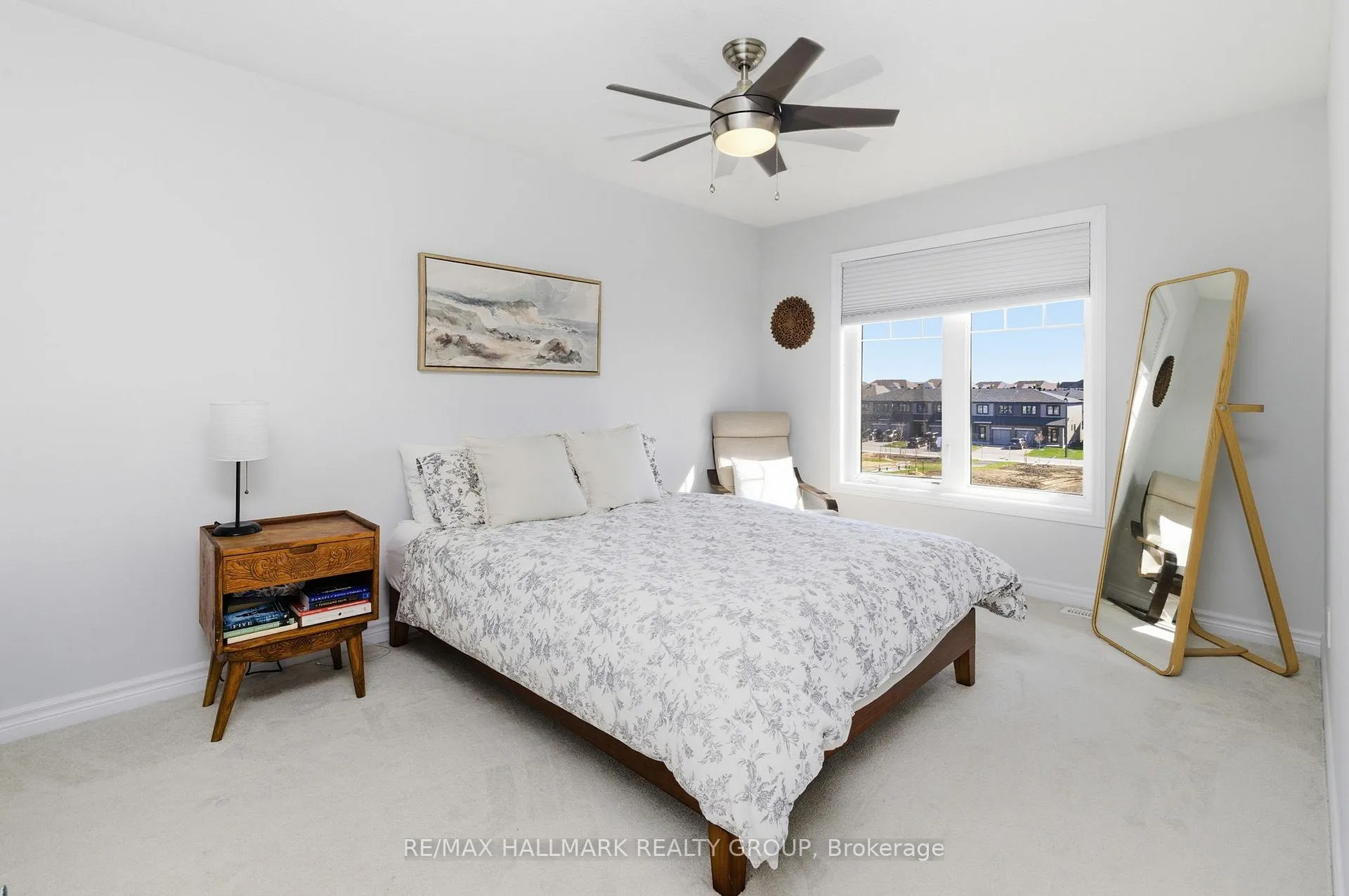 Photo 22 of 310 Shepperton Street, Ottawa, Avalon East — HOMEH