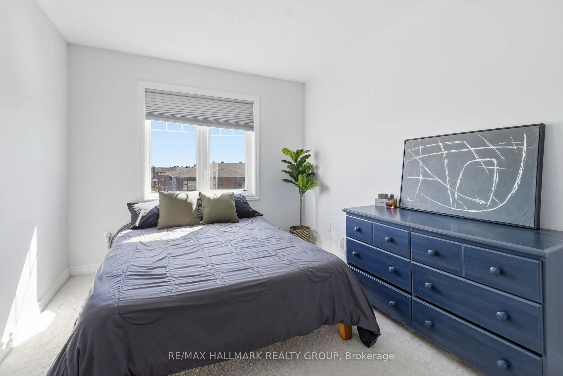 Photo 26 of 310 Shepperton Street, Ottawa, Avalon East — HOMEH