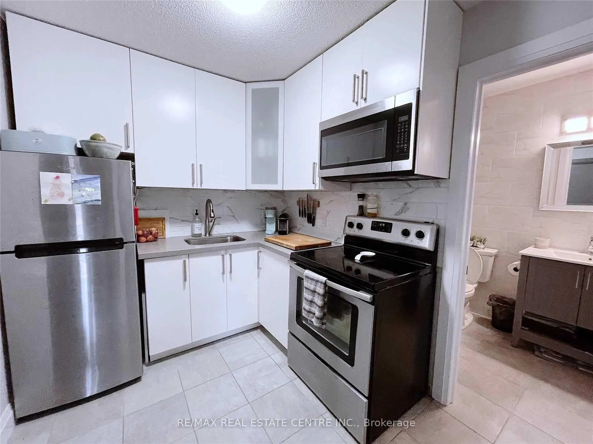 Photo 9 of Unit 2A, 155 Broadway, Orangeville — HOMEH
