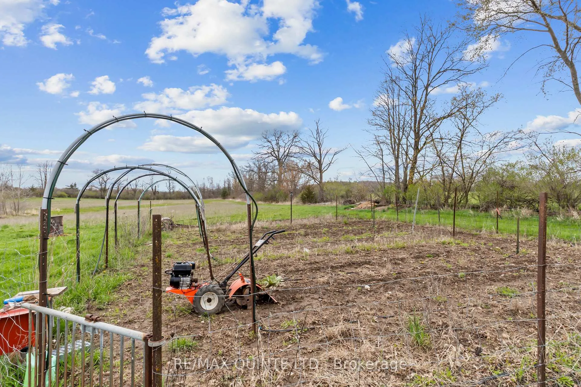 Photo 12 of 912 Carmel Road, Stirling-Rawdon, Rawdon Ward — HOMEH