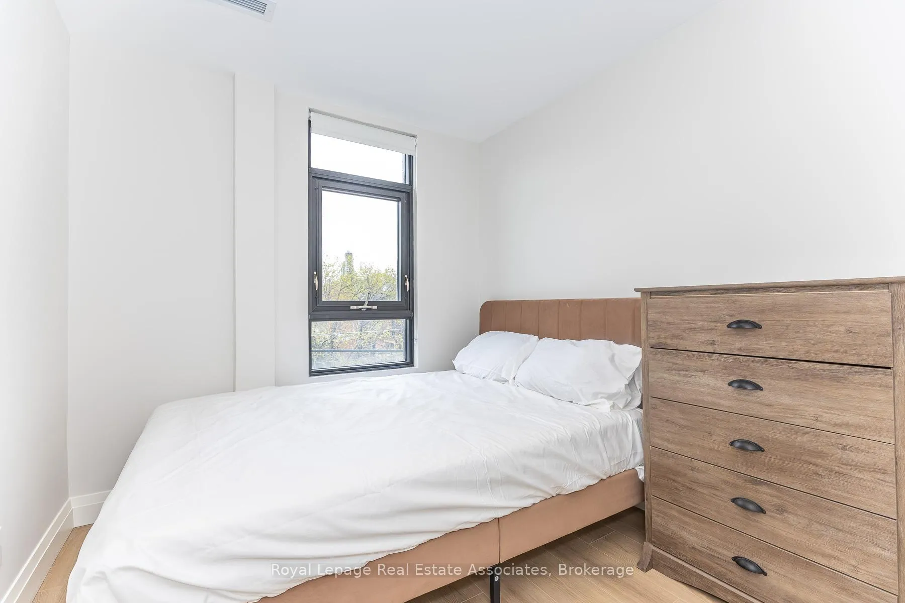 Photo 27 of Unit 301, 1000 Bathurst Street, Toronto, The Annex — HOMEH