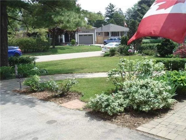 Photo 12 of 578 Stonecliffe Road, Oakville, West — HOMEH
