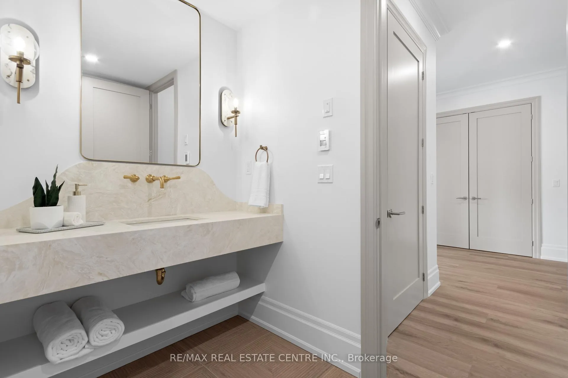 Photo 25 of Unit 2, 37 Armstrong Street, Orangeville — HOMEH