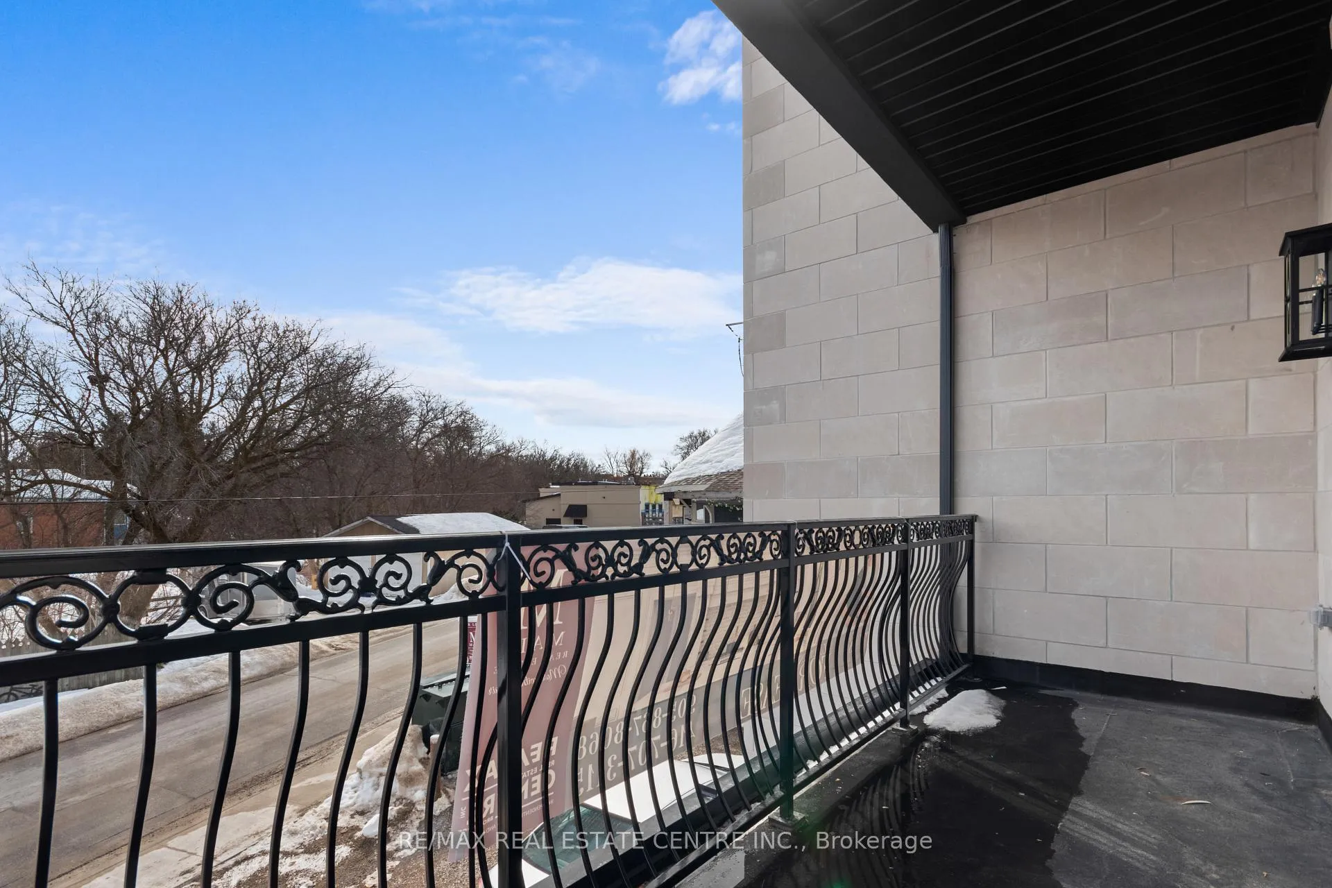 Photo 38 of Unit 2, 37 Armstrong Street, Orangeville — HOMEH