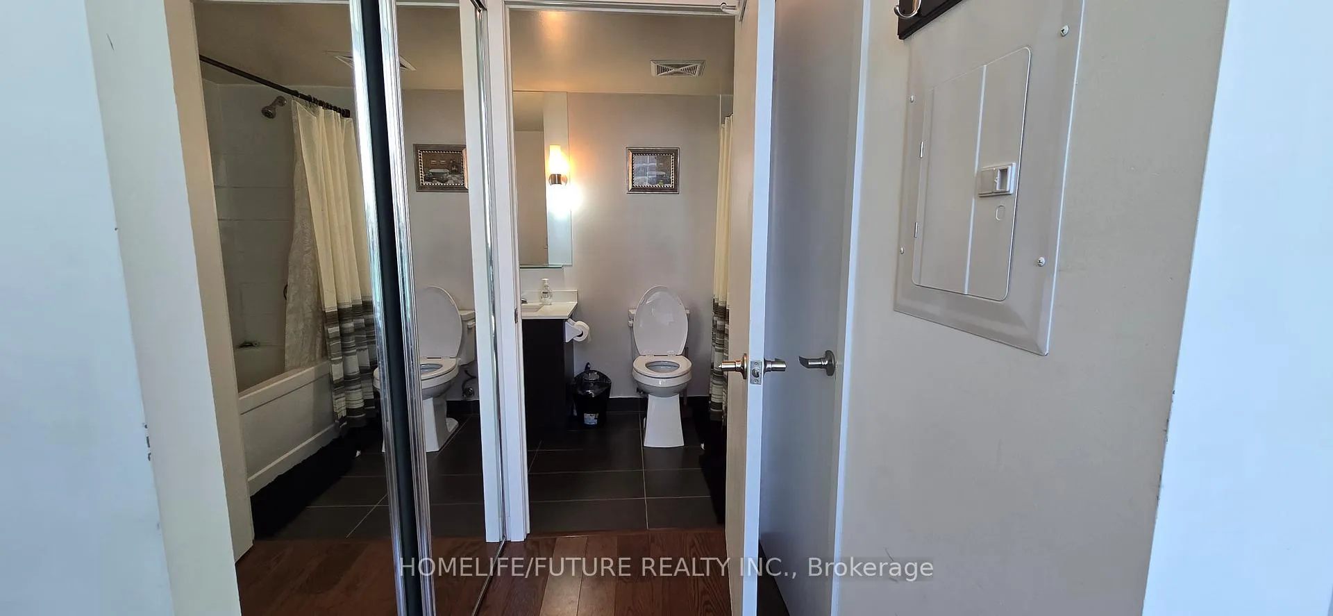 Photo 14 of Unit 902, 320 Richmond Street E, Toronto, Moss Park — HOMEH