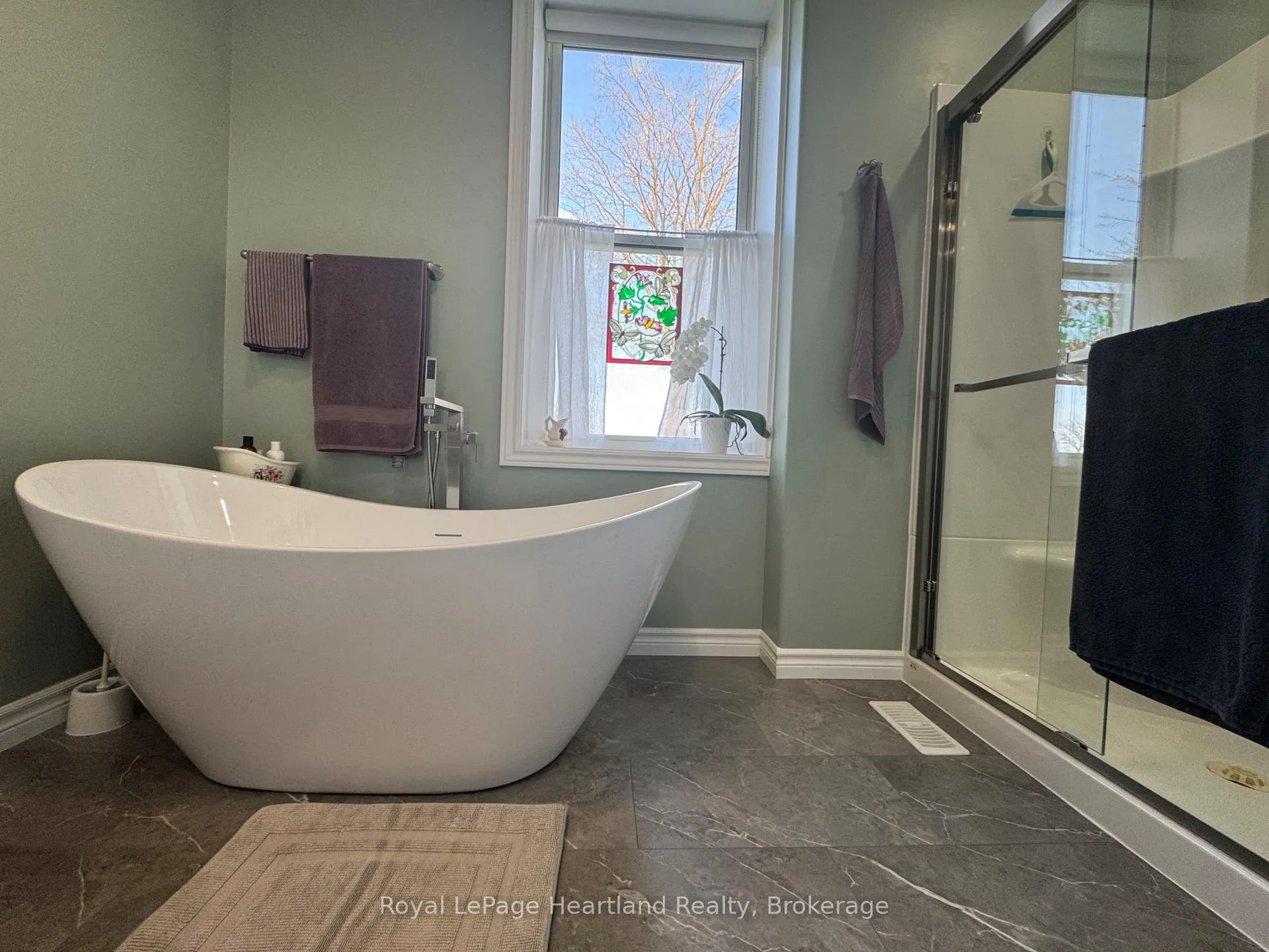 Photo 16 of 45870 Creamery Road, Howick — HOMEH