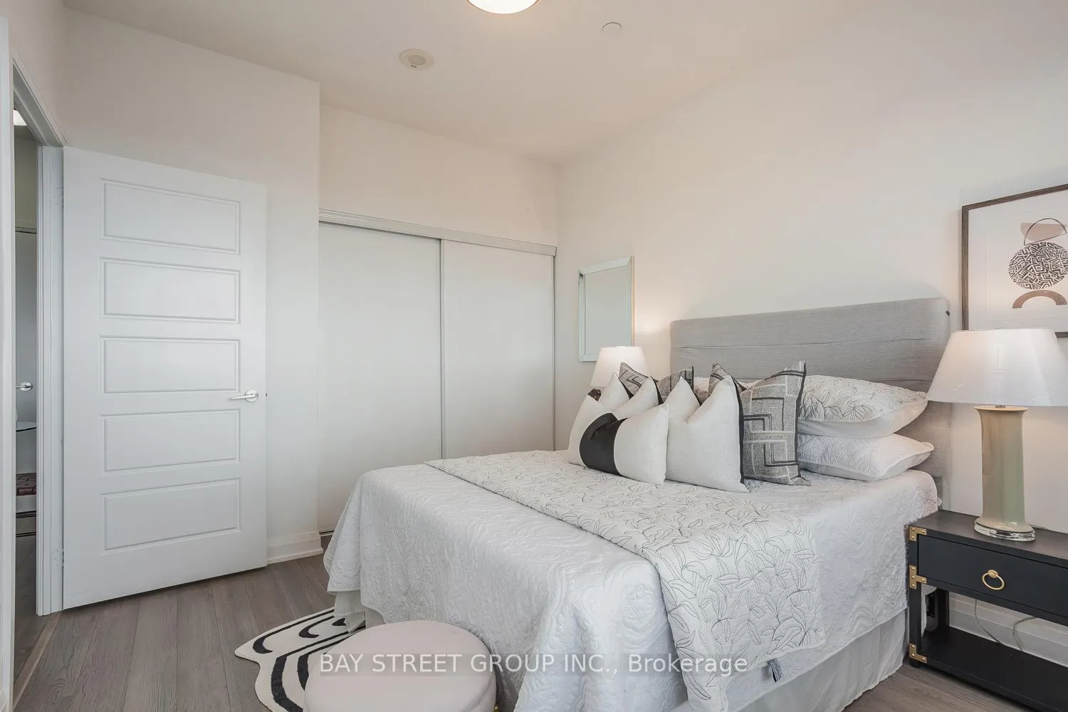 Photo 10 of Unit 3001, 15 Water Walk Drive, Markham, Unionville — HOMEH
