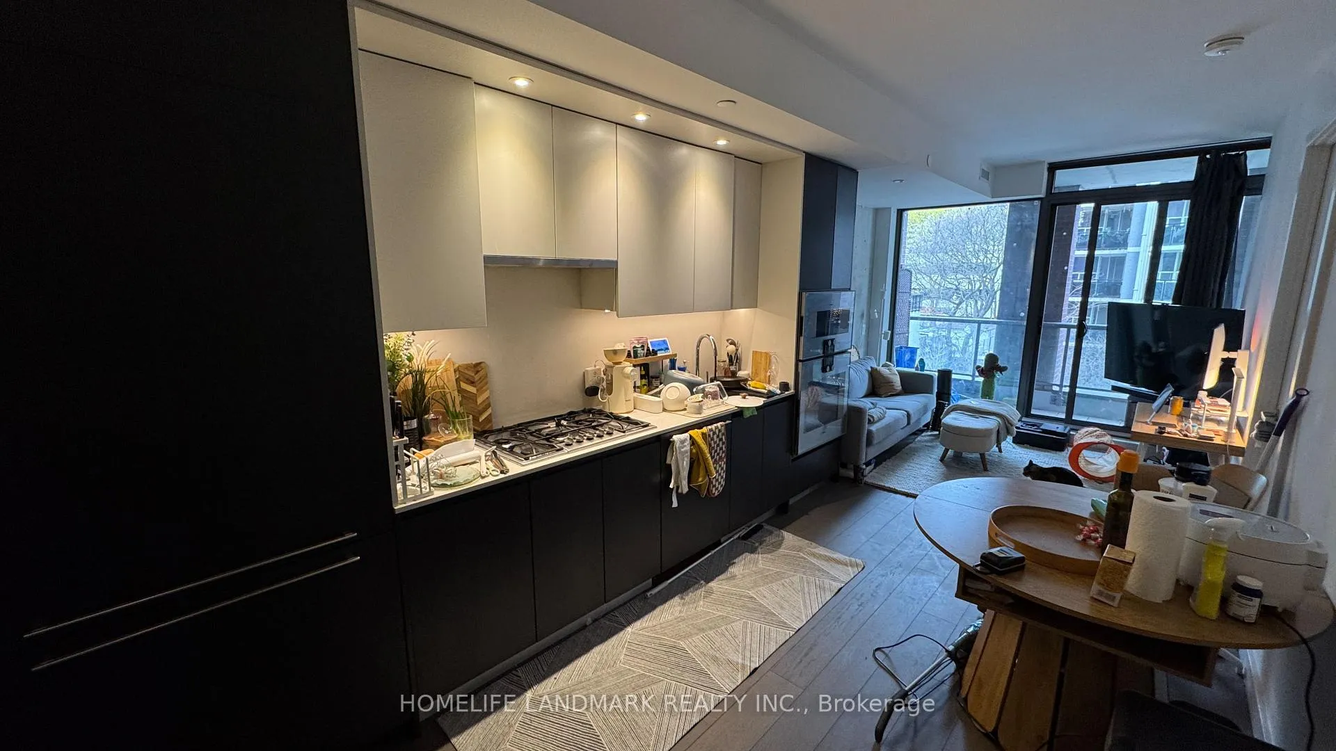 Photo 4 of Unit 308, 81 Wellesley Street E, Toronto, Church-Yonge Corridor — HOMEH