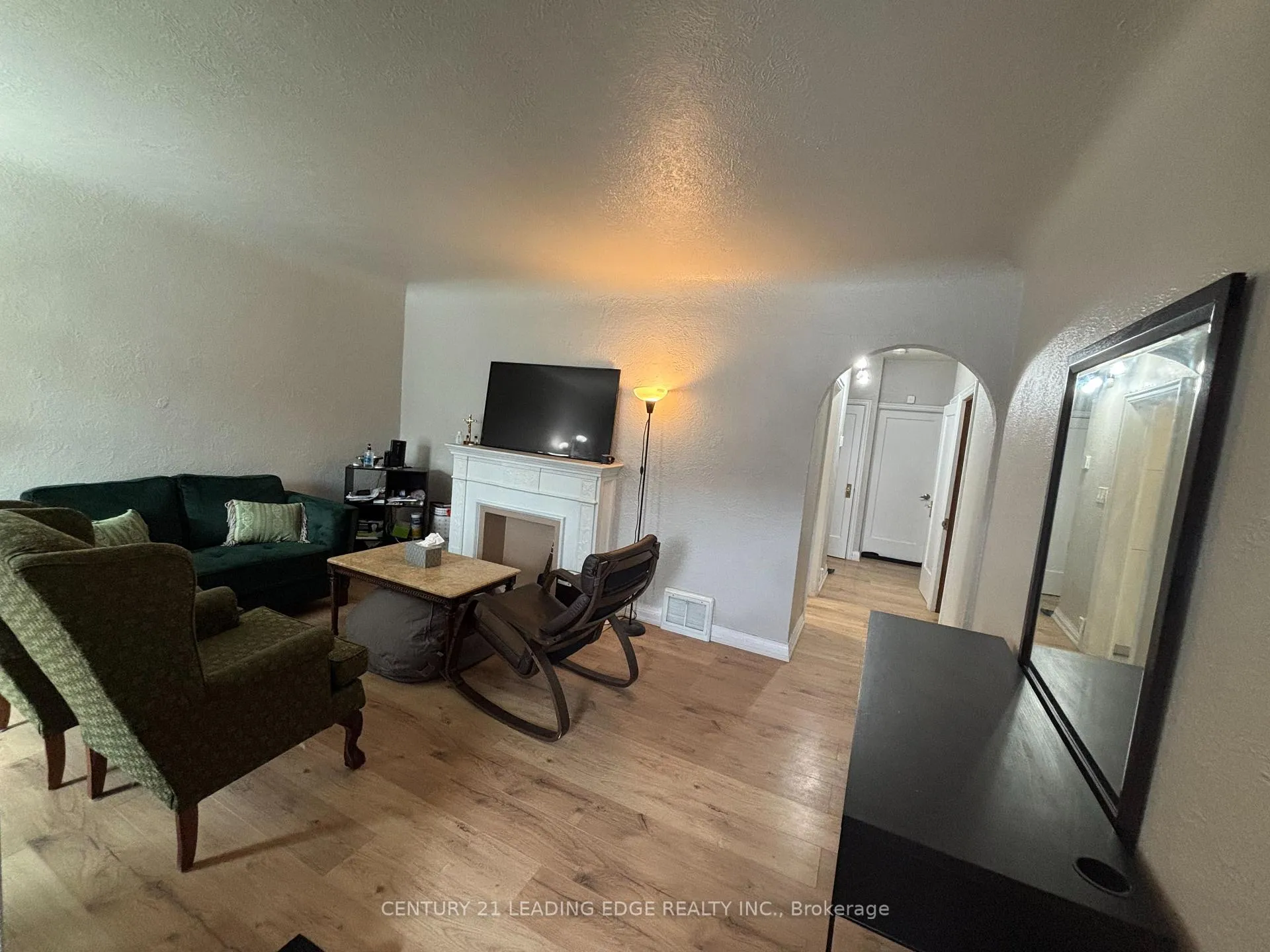 Photo 4 of 106 Whitney Avenue, Hamilton, Ainslie Wood — HOMEH