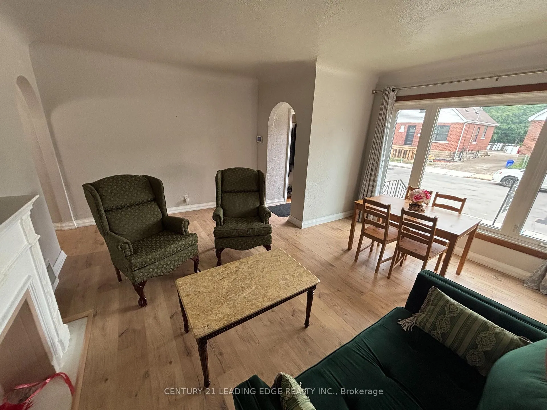 Photo 7 of 106 Whitney Avenue, Hamilton, Ainslie Wood — HOMEH