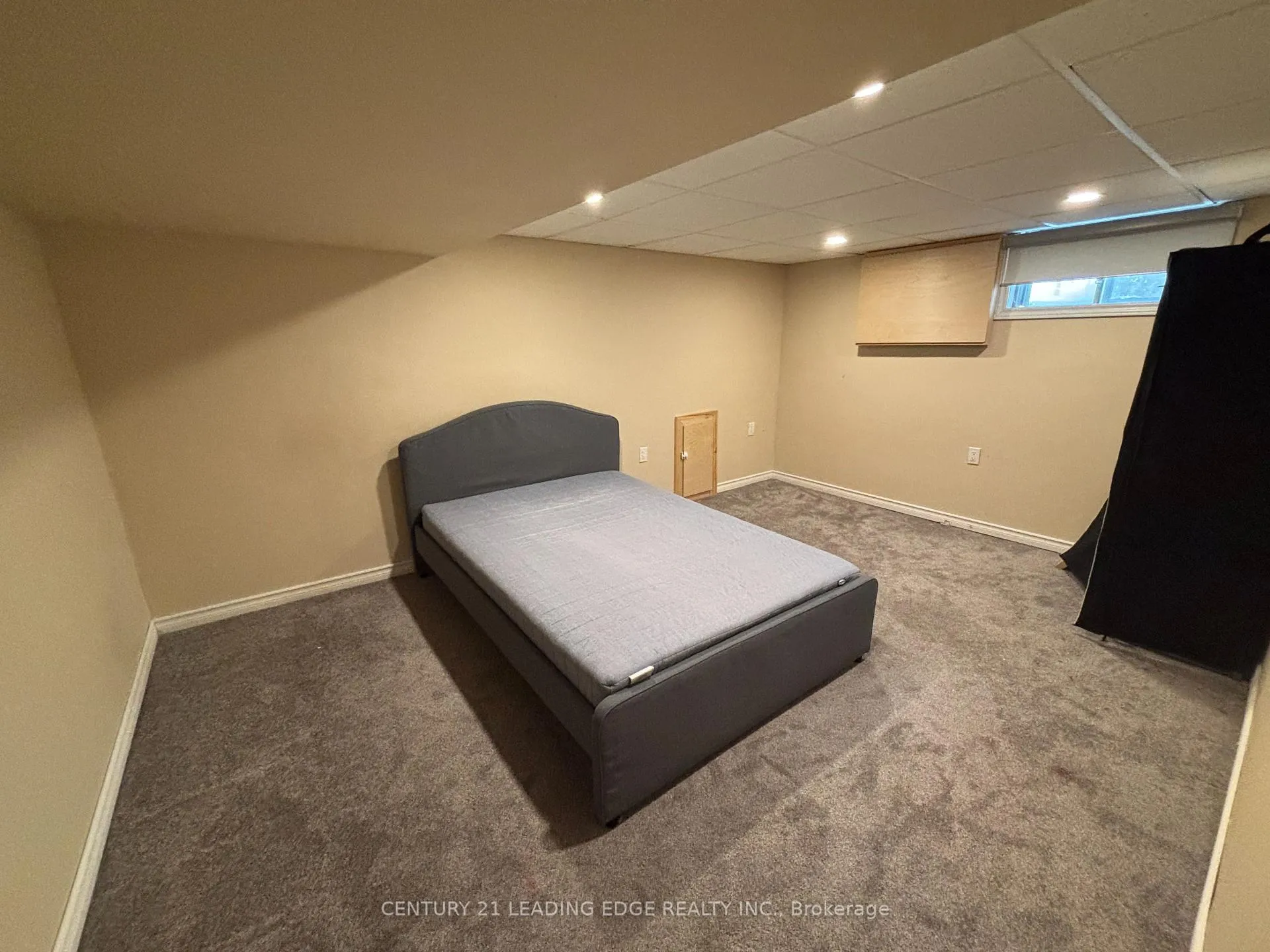 Photo 23 of 106 Whitney Avenue, Hamilton, Ainslie Wood — HOMEH