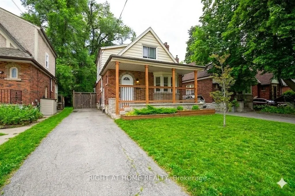 Front of 148 Haddon Avenue S