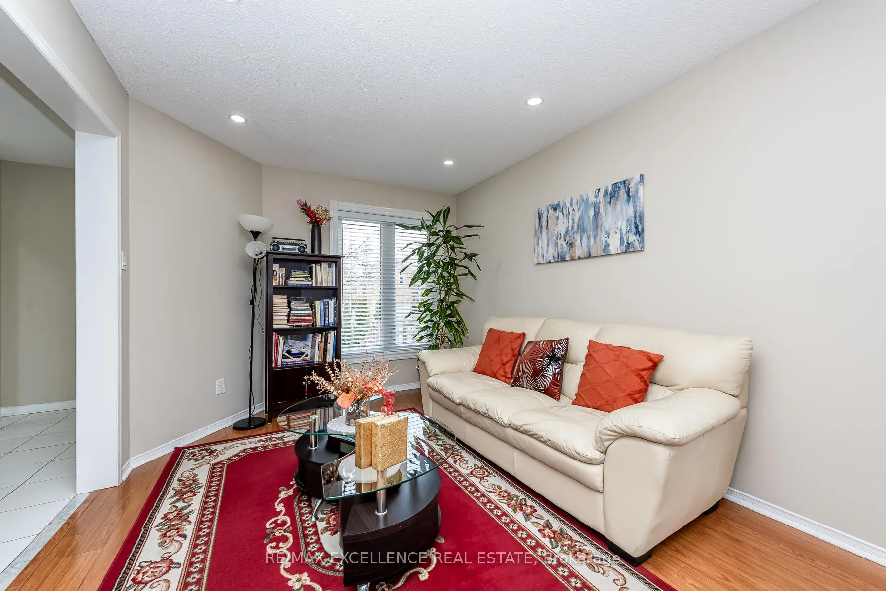 Photo 6 of 71 Rocky Mountain Crescent, Brampton, Sandringham-Wellington — HOMEH