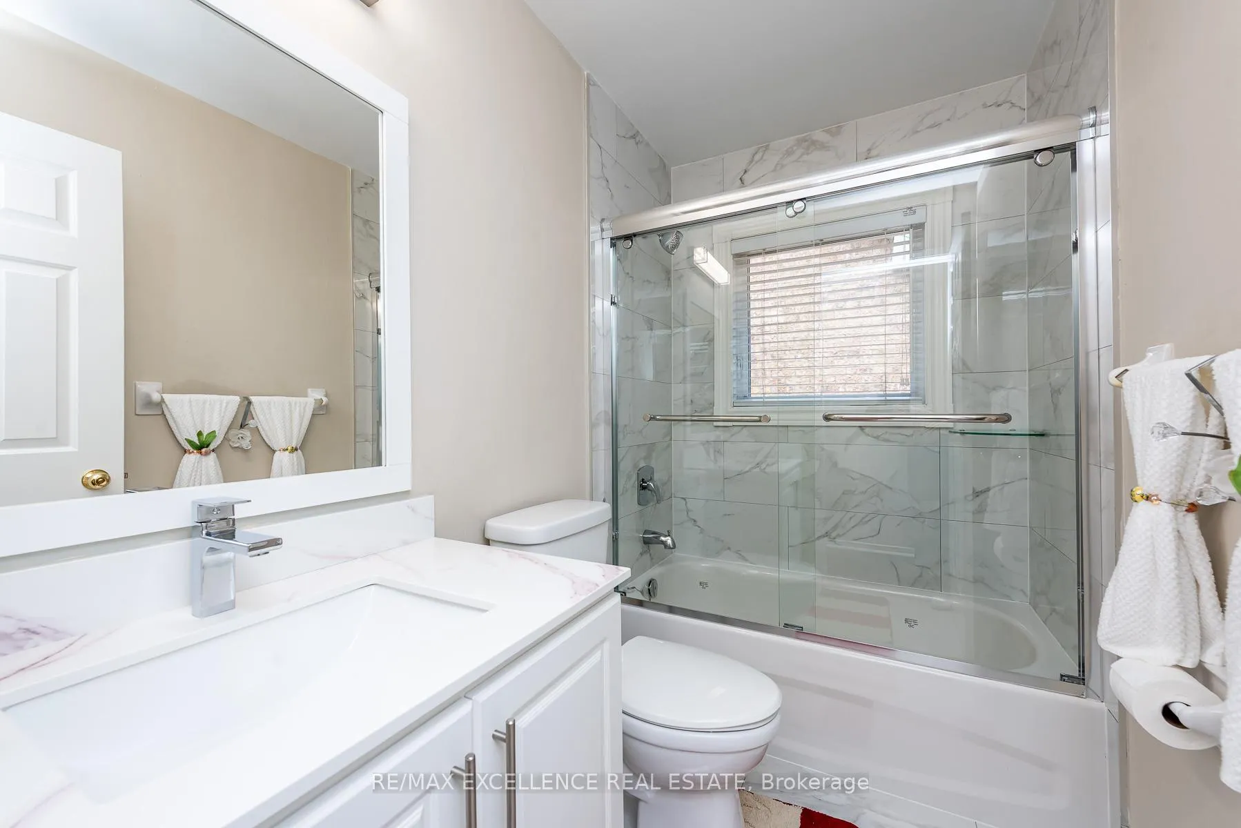 Photo 30 of 71 Rocky Mountain Crescent, Brampton, Sandringham-Wellington — HOMEH