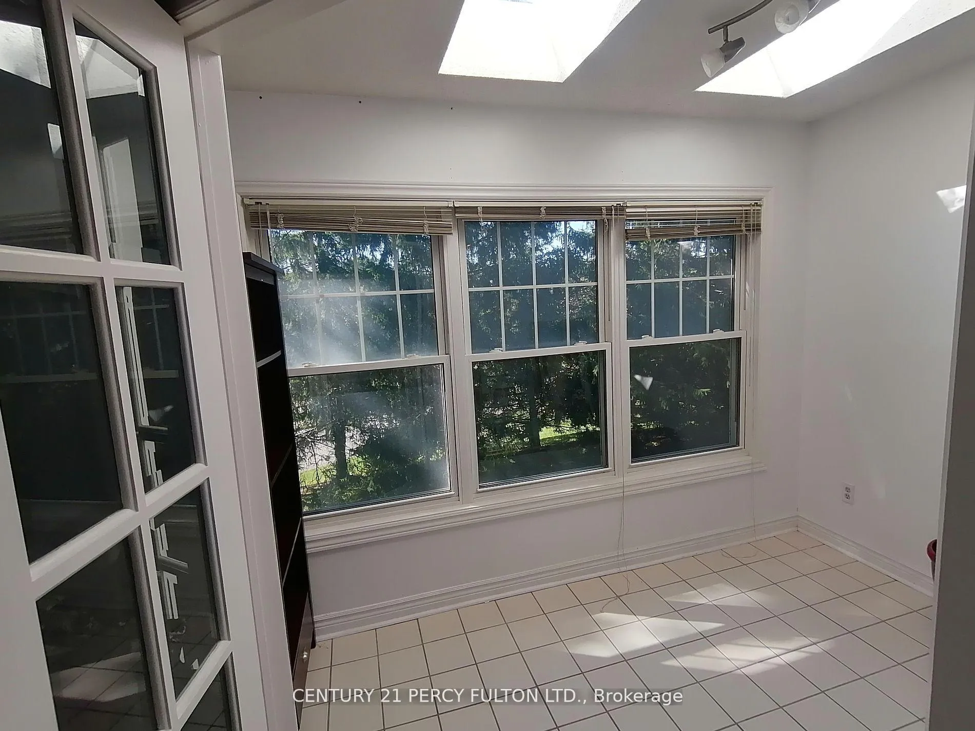 Photo 5 of Unit A11, 1651 Nash Road, Clarington, Courtice — HOMEH