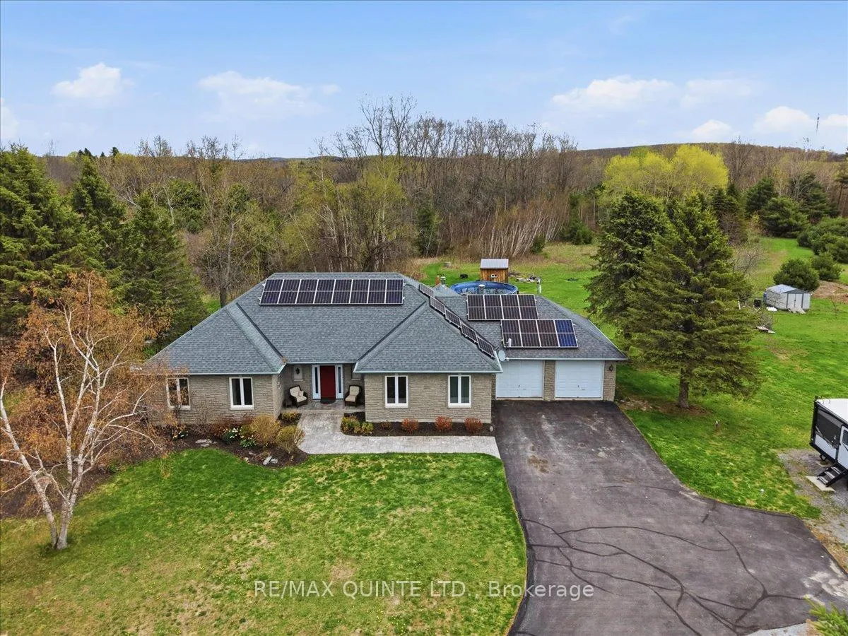 Front of 1325 County Rd 40