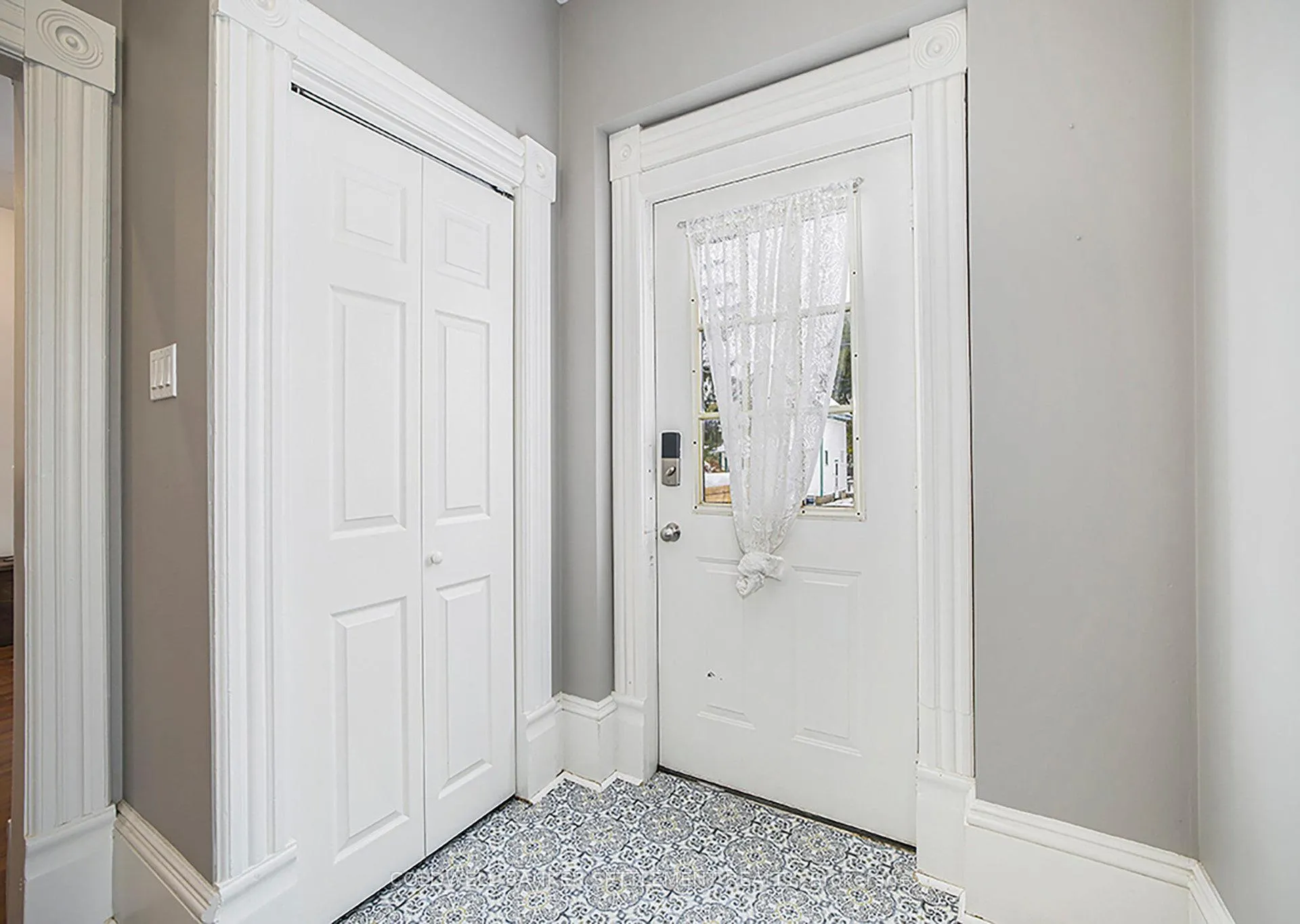 Photo 4 of 50 Abel Street, Smiths Falls — HOMEH