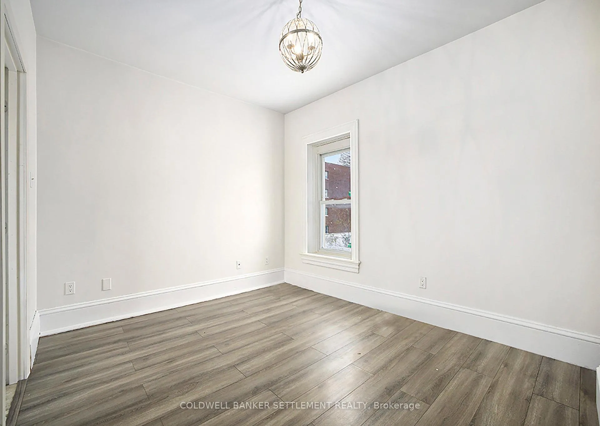 Photo 25 of 50 Abel Street, Smiths Falls — HOMEH