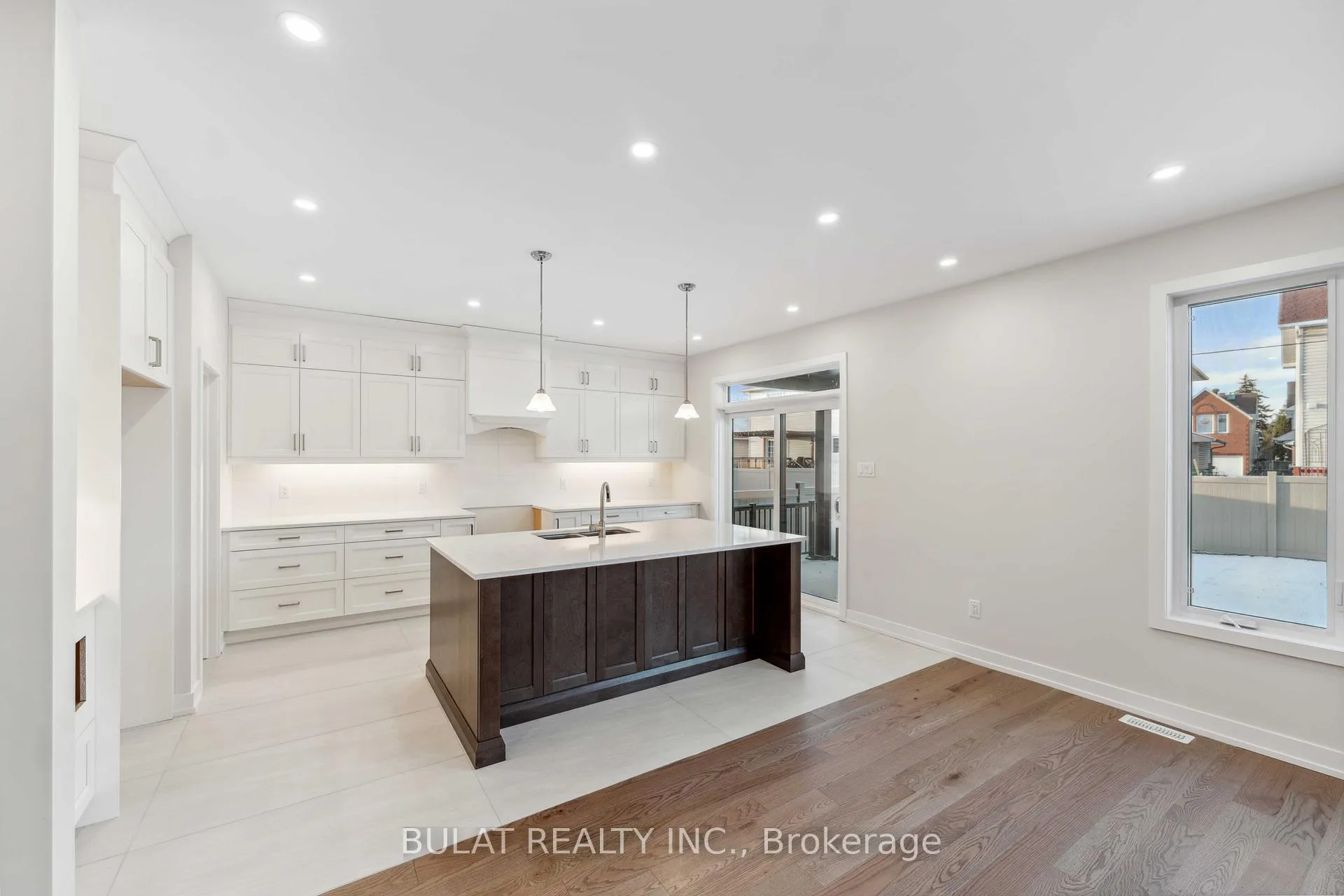 Photo 7 of 1359 Kitchener Avenue, Ottawa, Ellwood — HOMEH