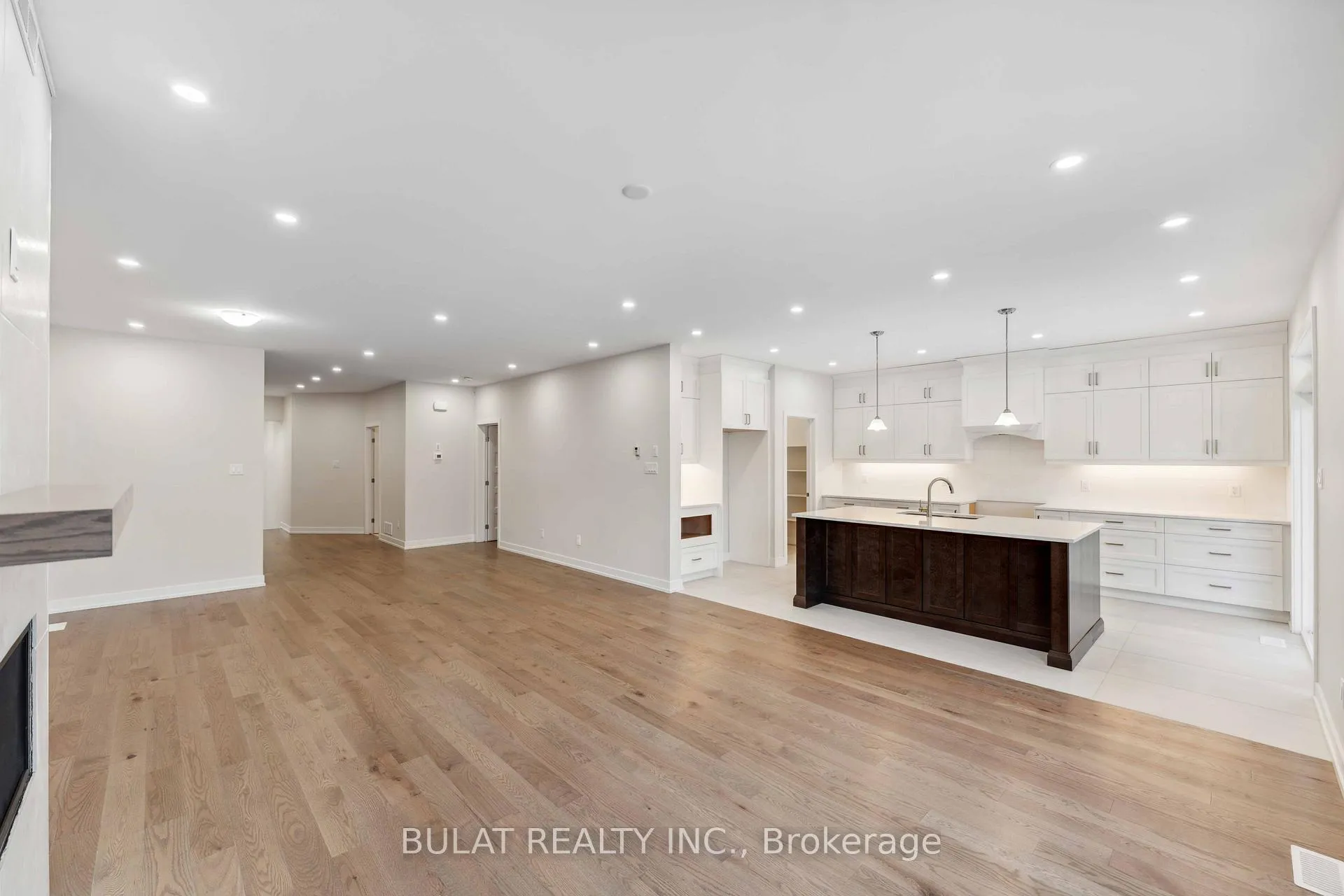 Photo 9 of 1359 Kitchener Avenue, Ottawa, Ellwood — HOMEH