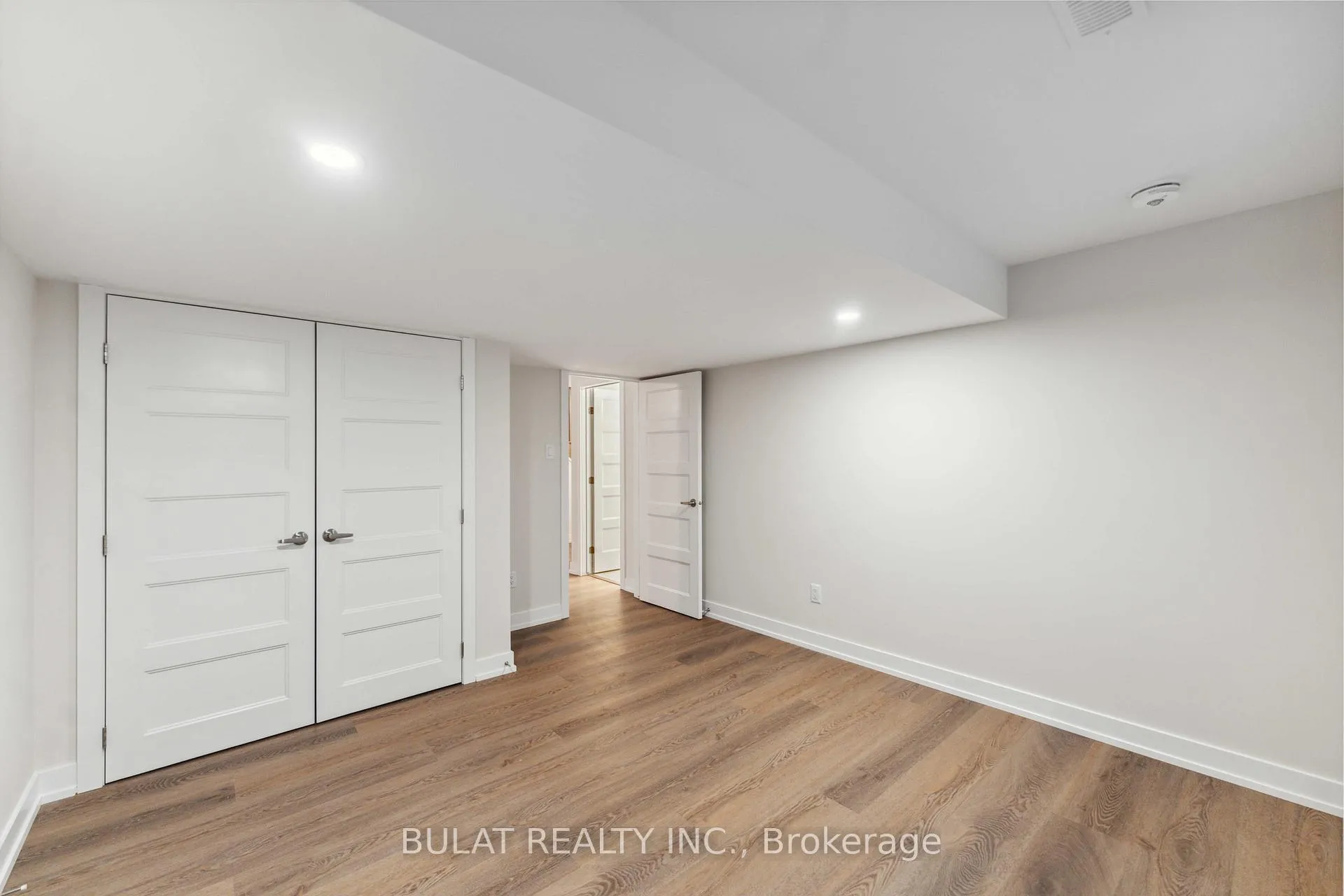 Photo 32 of 1359 Kitchener Avenue, Ottawa, Ellwood — HOMEH