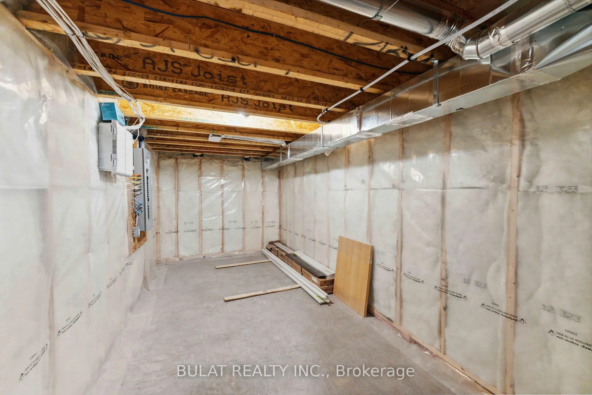 Photo 40 of 1359 Kitchener Avenue, Ottawa, Ellwood — HOMEH