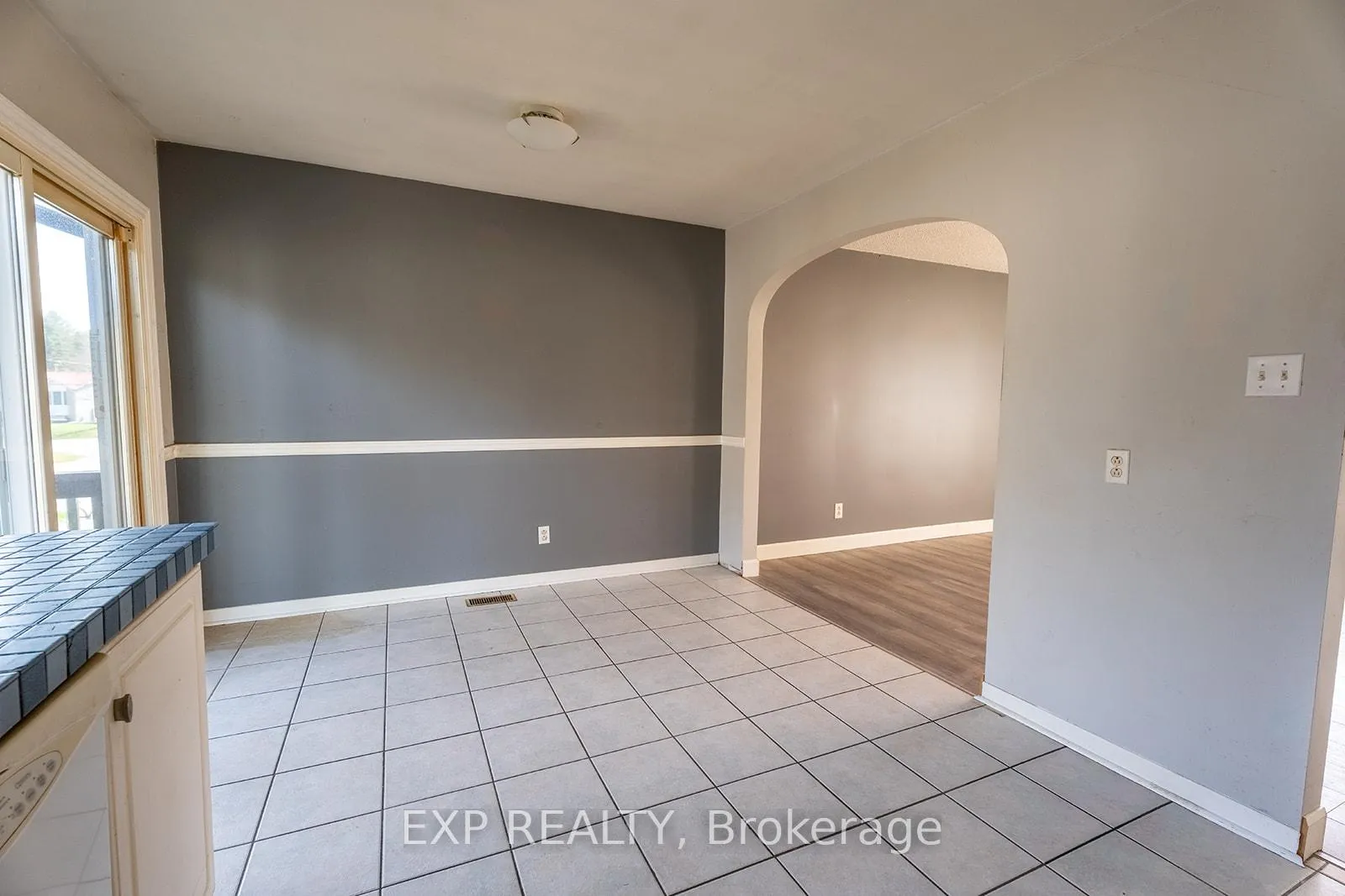 Photo 12 of 45 Roth Street, Essa, Angus — HOMEH