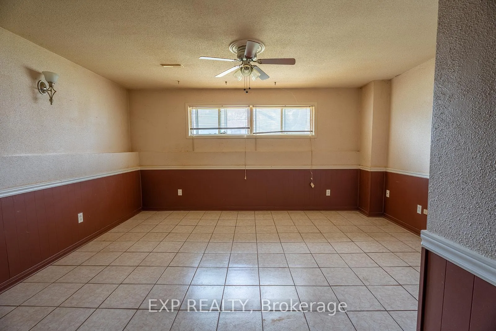 Photo 20 of 45 Roth Street, Essa, Angus — HOMEH