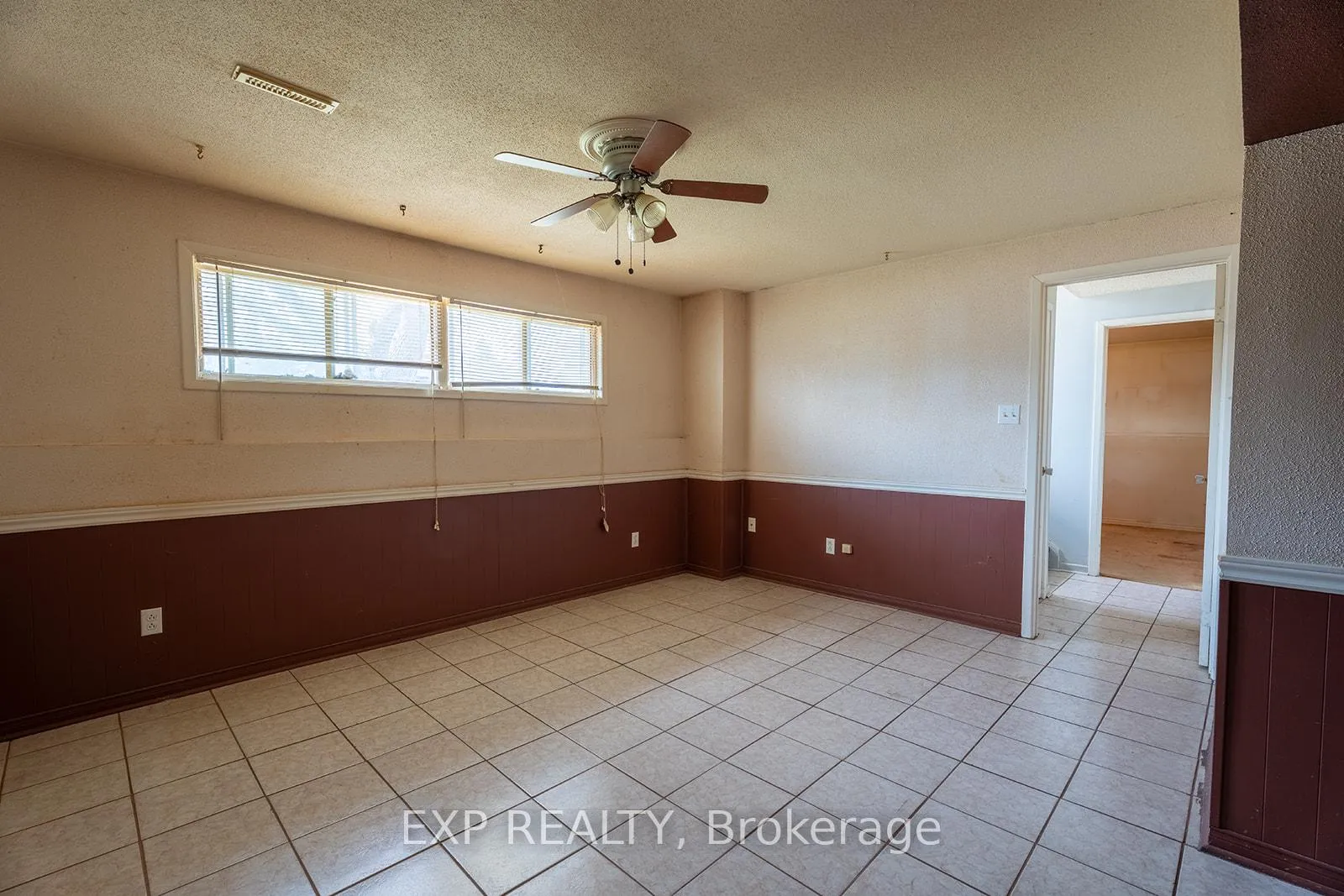 Photo 21 of 45 Roth Street, Essa, Angus — HOMEH
