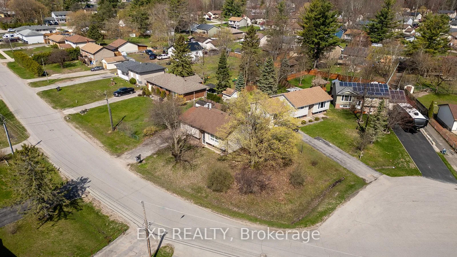 Photo 33 of 45 Roth Street, Essa, Angus — HOMEH