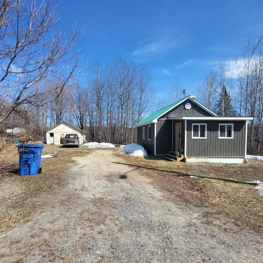 Photo 1 of 42 Empire Street, Timiskaming, TIM - Outside - Rural — HOMEH