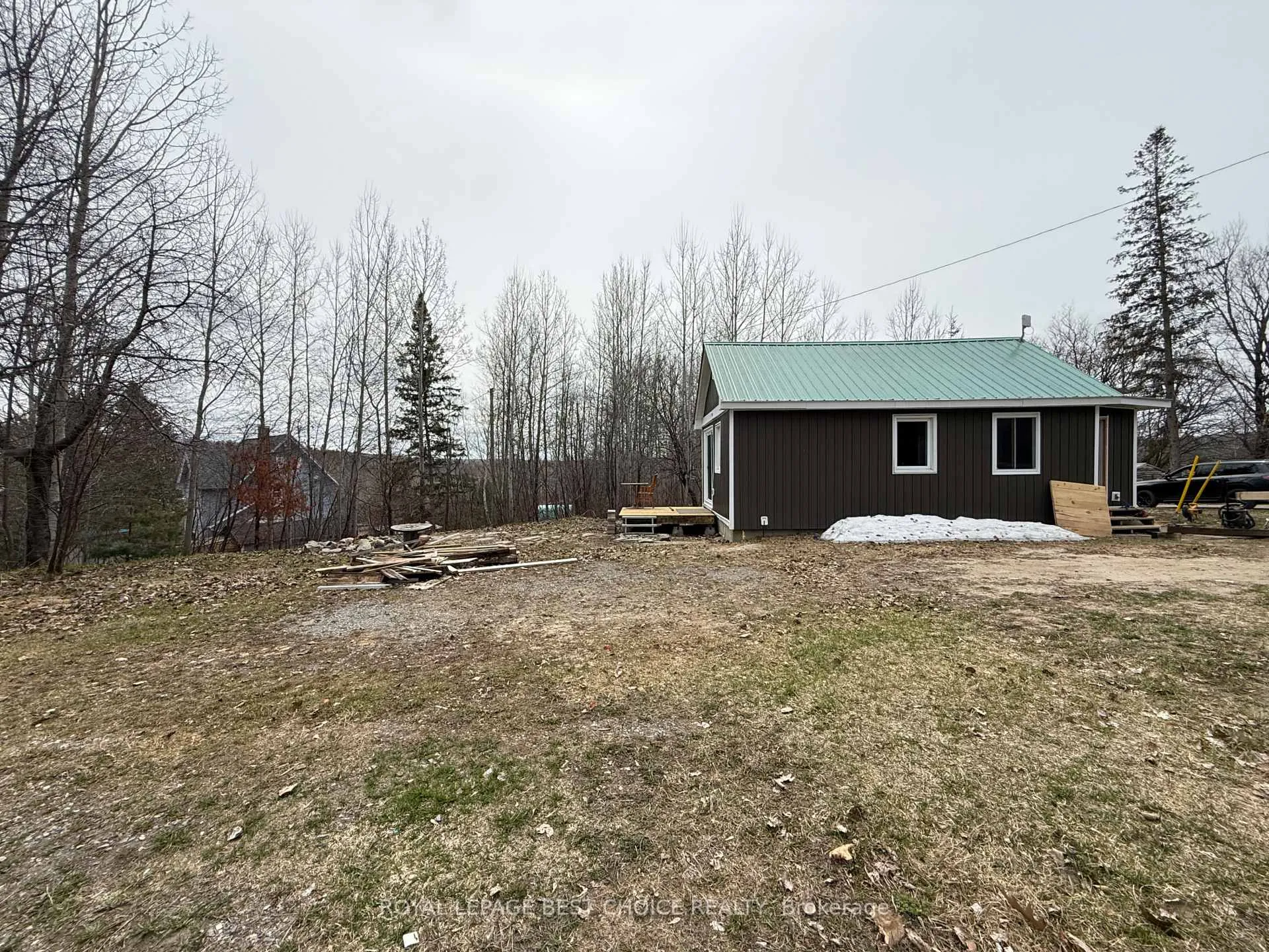 Photo 6 of 42 Empire Street, Timiskaming, TIM - Outside - Rural — HOMEH