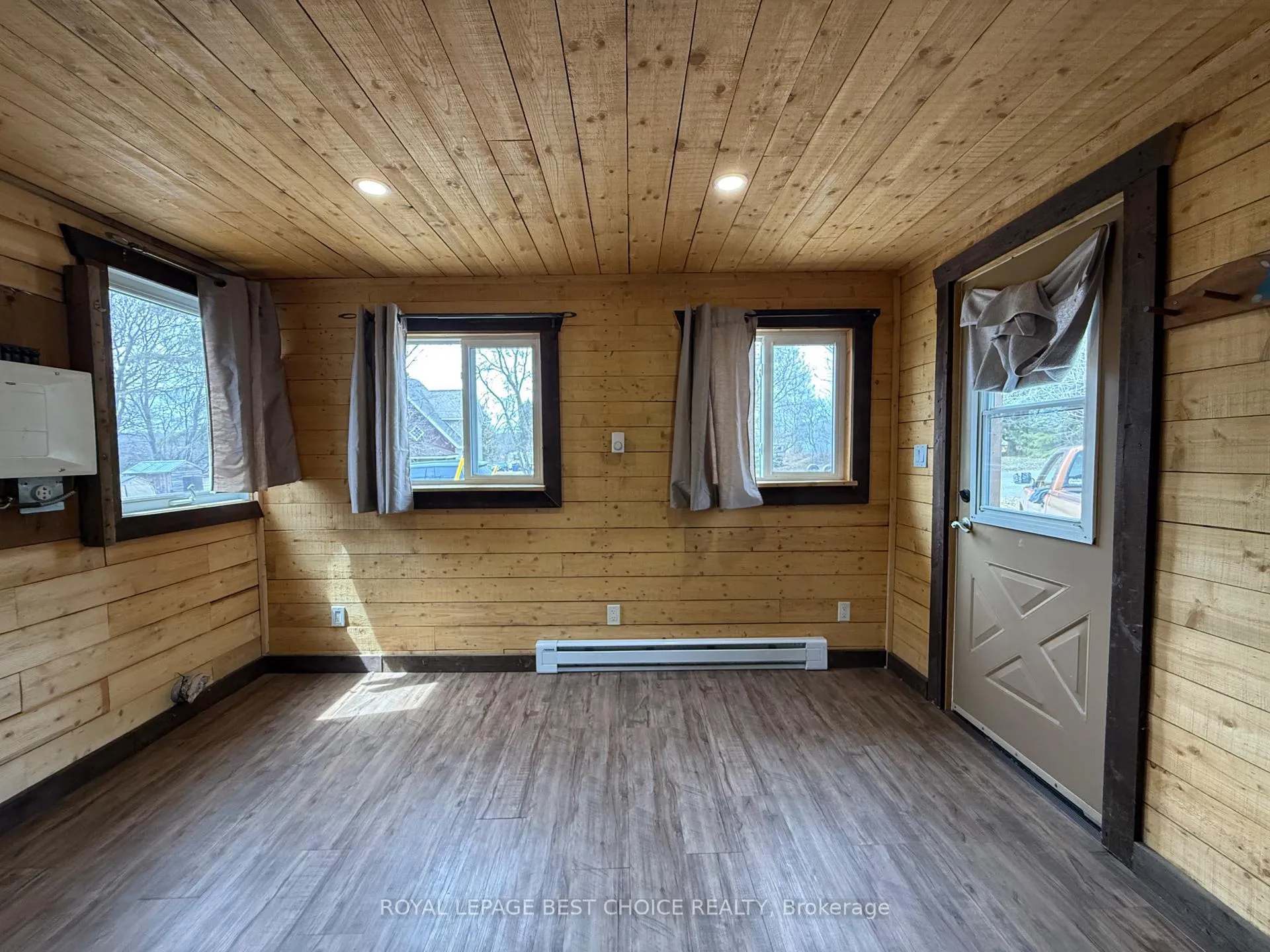 Photo 7 of 42 Empire Street, Timiskaming, TIM - Outside - Rural — HOMEH