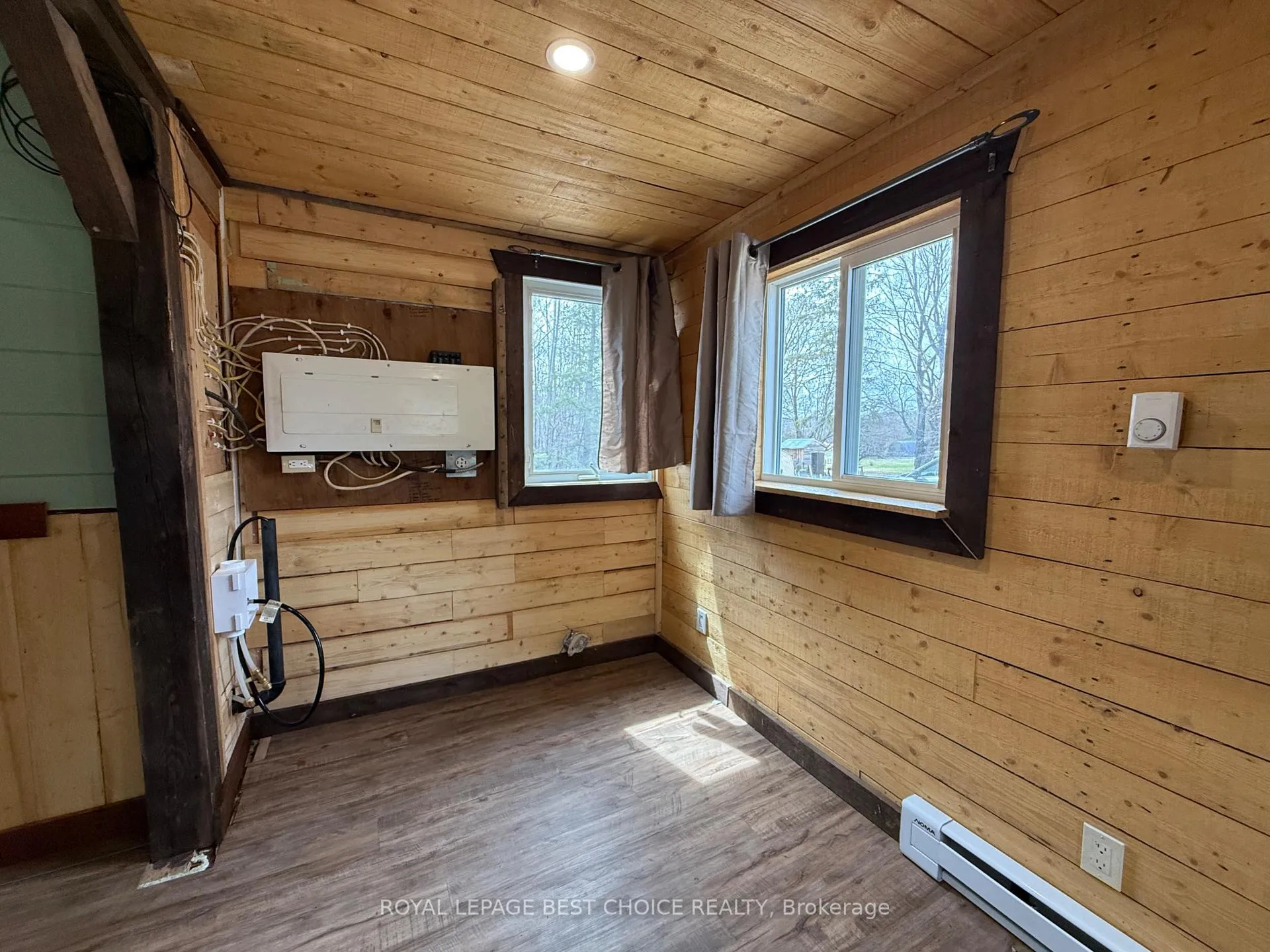 Photo 8 of 42 Empire Street, Timiskaming, TIM - Outside - Rural — HOMEH