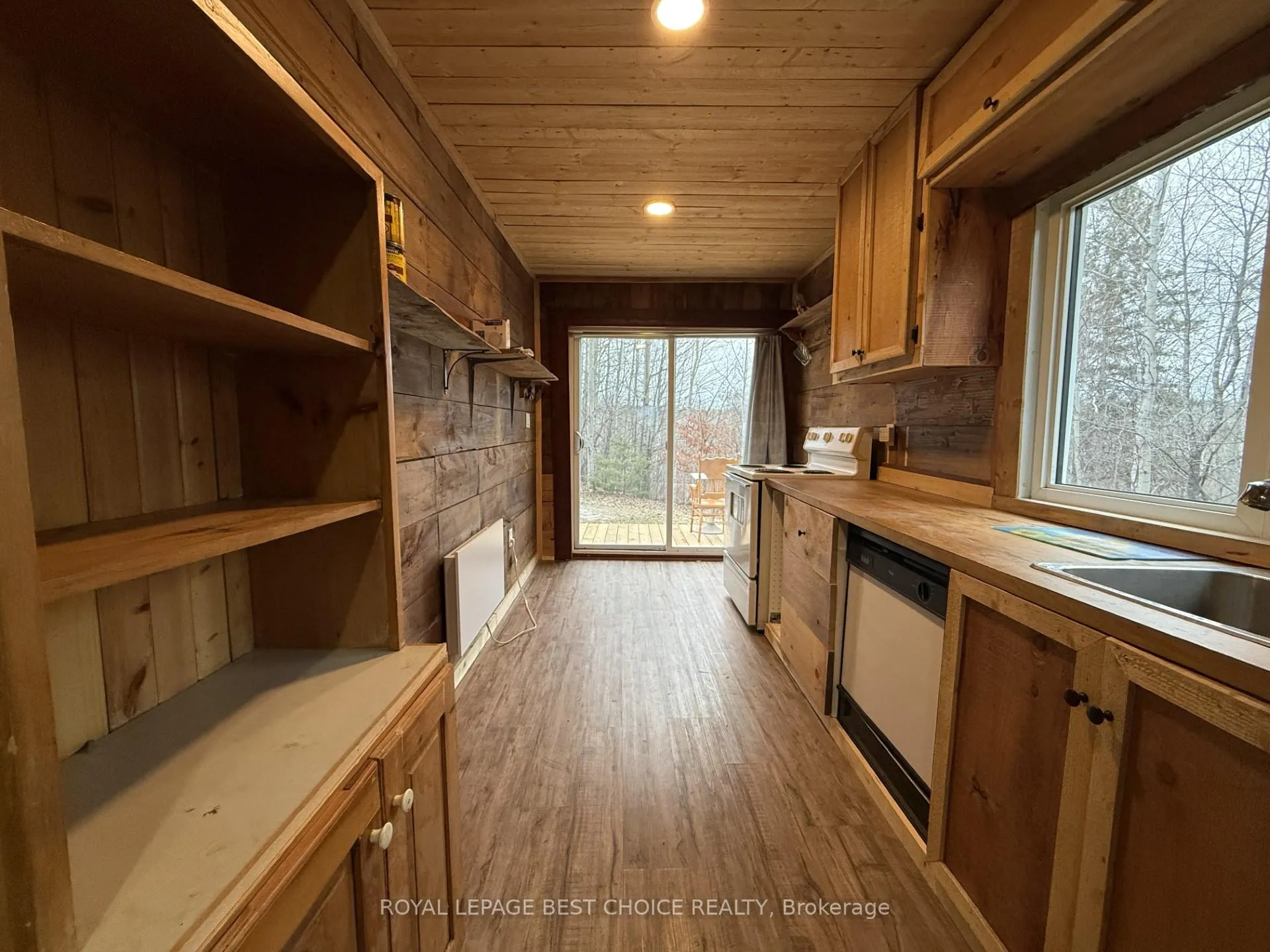 Photo 16 of 42 Empire Street, Timiskaming, TIM - Outside - Rural — HOMEH