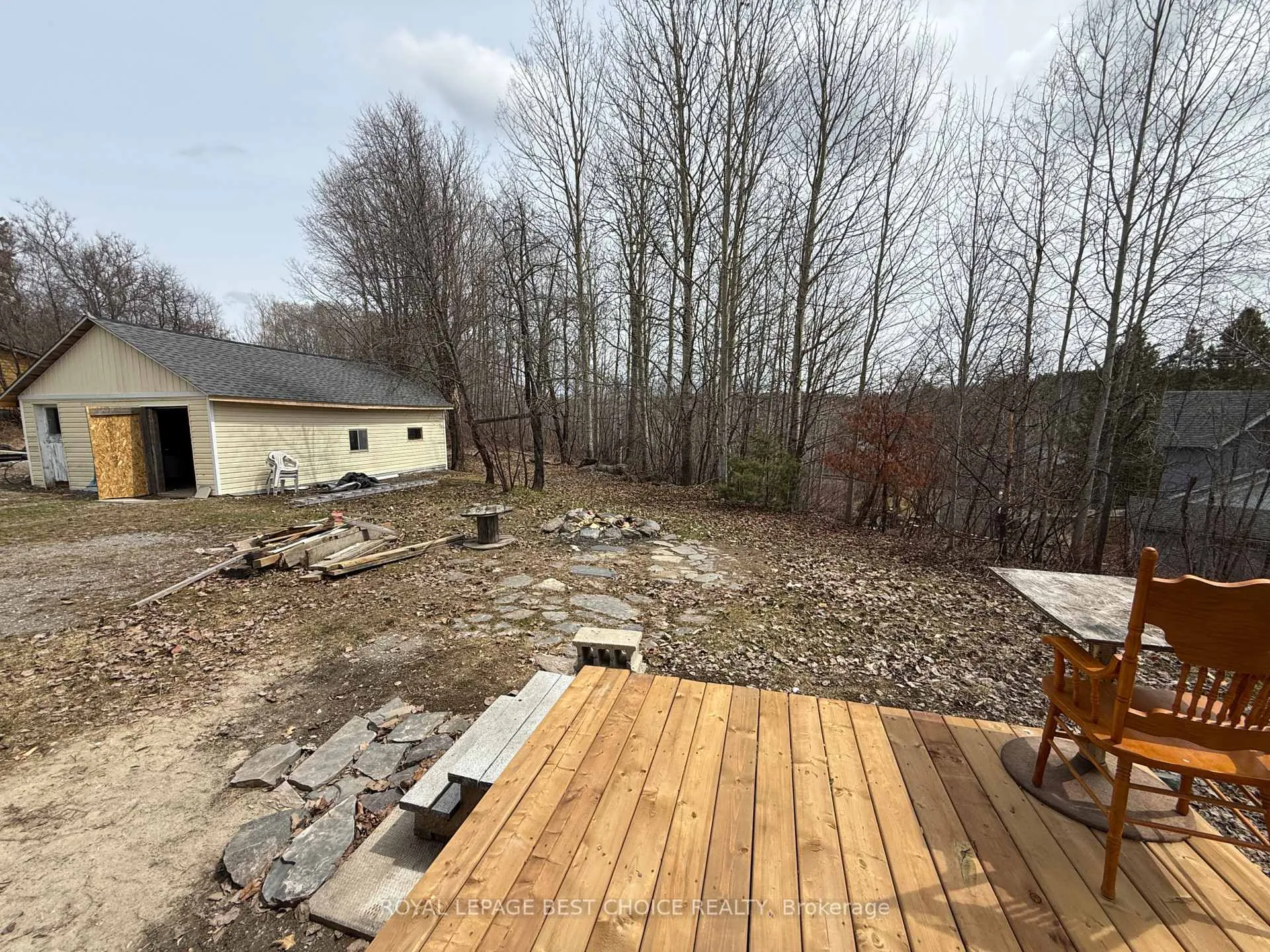 Photo 18 of 42 Empire Street, Timiskaming, TIM - Outside - Rural — HOMEH