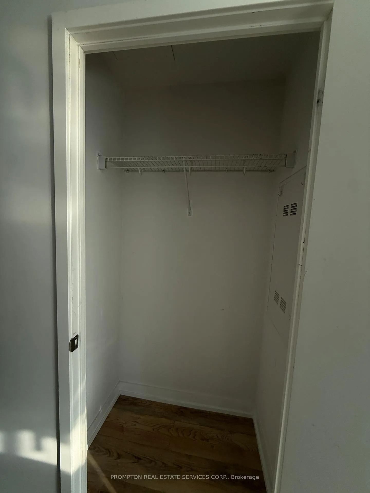 Photo 12 of Unit 3903, 117 McMahon Drive, North York, Bayview Village — HOMEH