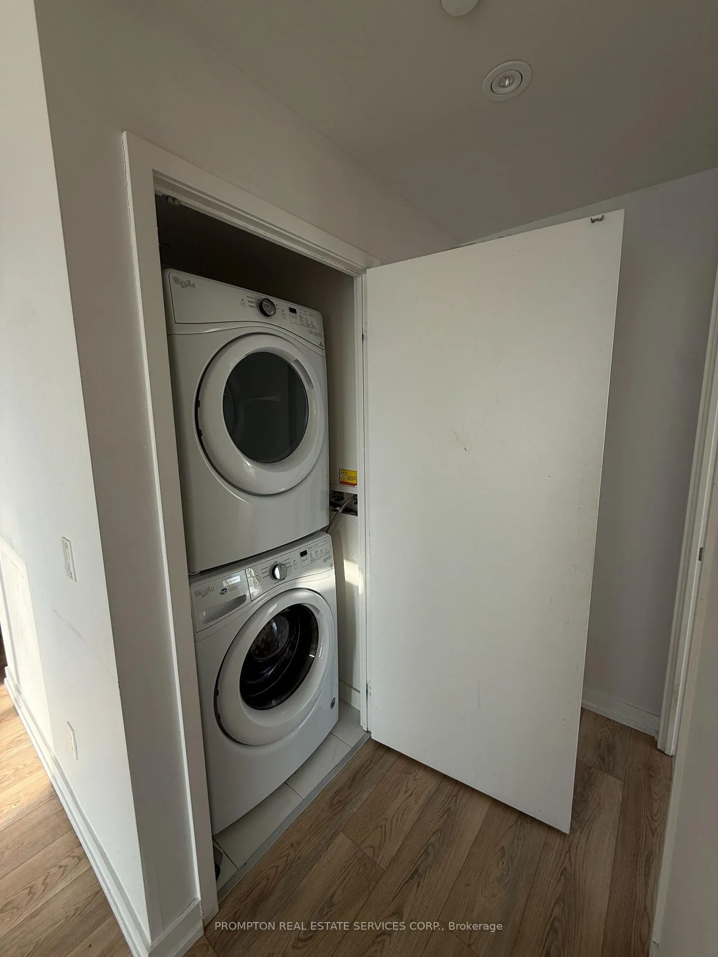 Photo 17 of Unit 3903, 117 McMahon Drive, North York, Bayview Village — HOMEH