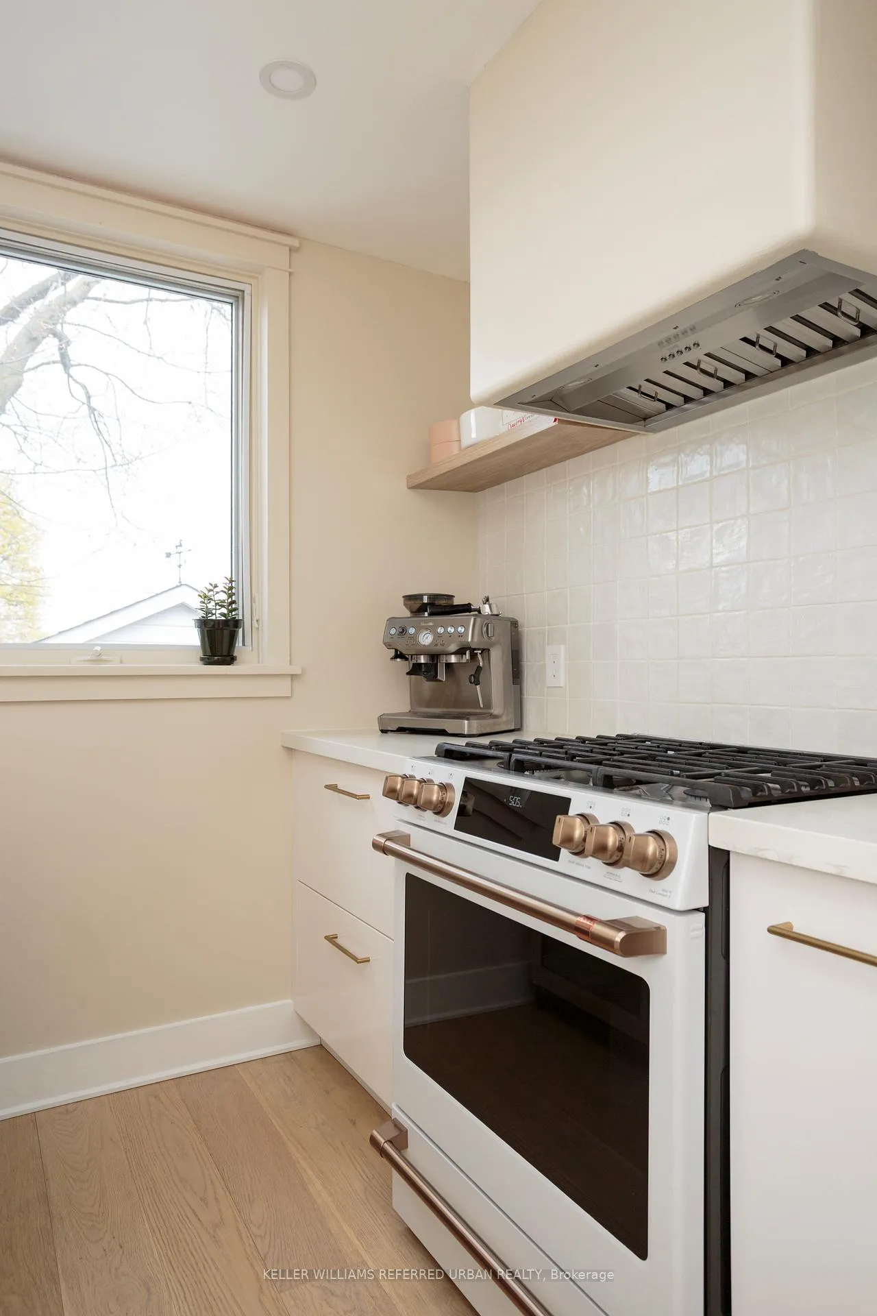 Photo 6 of 115 Fernhill Boulevard, Oshawa, McLaughlin — HOMEH