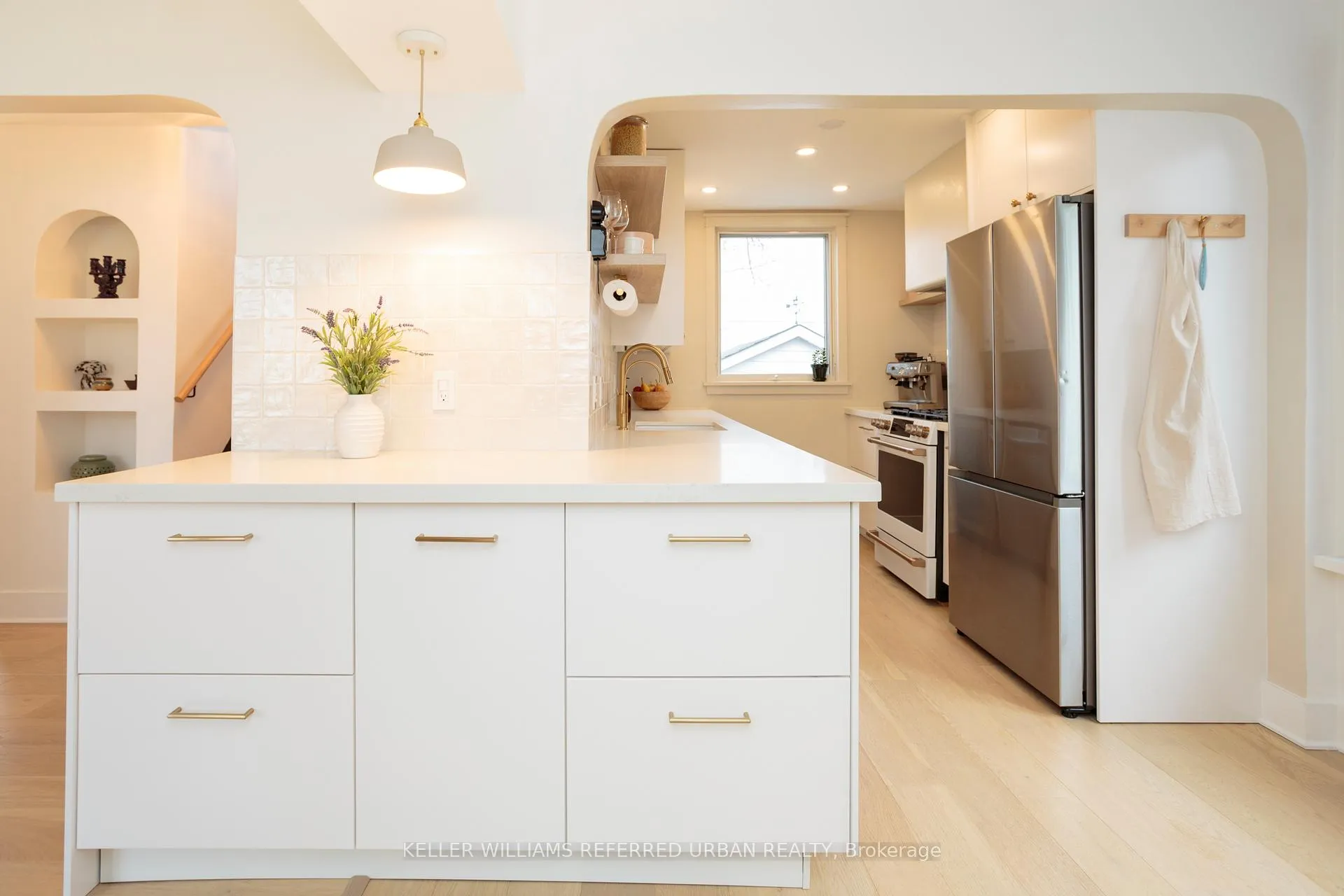 Photo 7 of 115 Fernhill Boulevard, Oshawa, McLaughlin — HOMEH