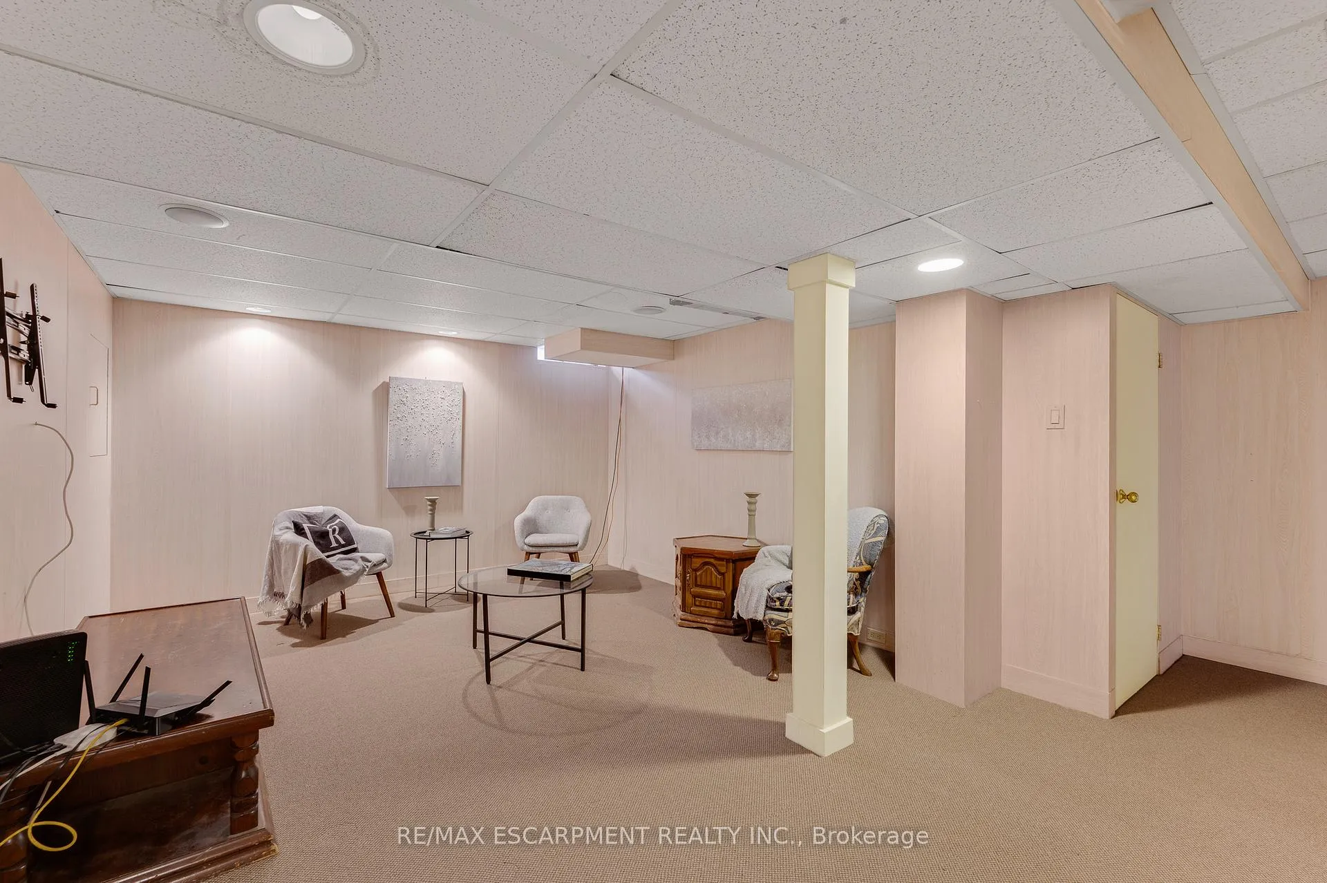 Photo 30 of 333 Claremont Crescent, Oakville, Ford — HOMEH