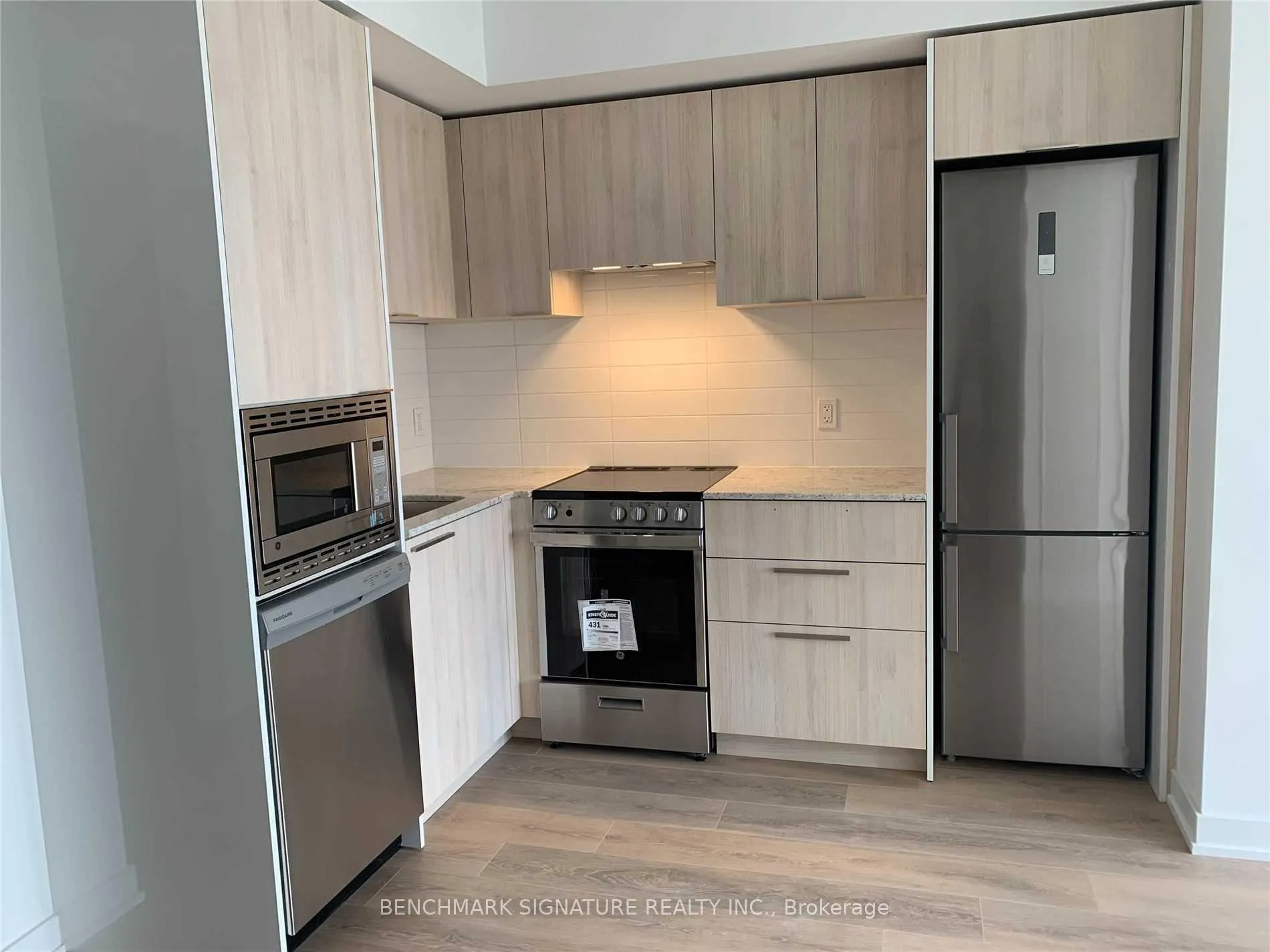 Photo 4 of Unit 1201, 501 Yonge Street, Toronto, Church-Yonge Corridor — HOMEH
