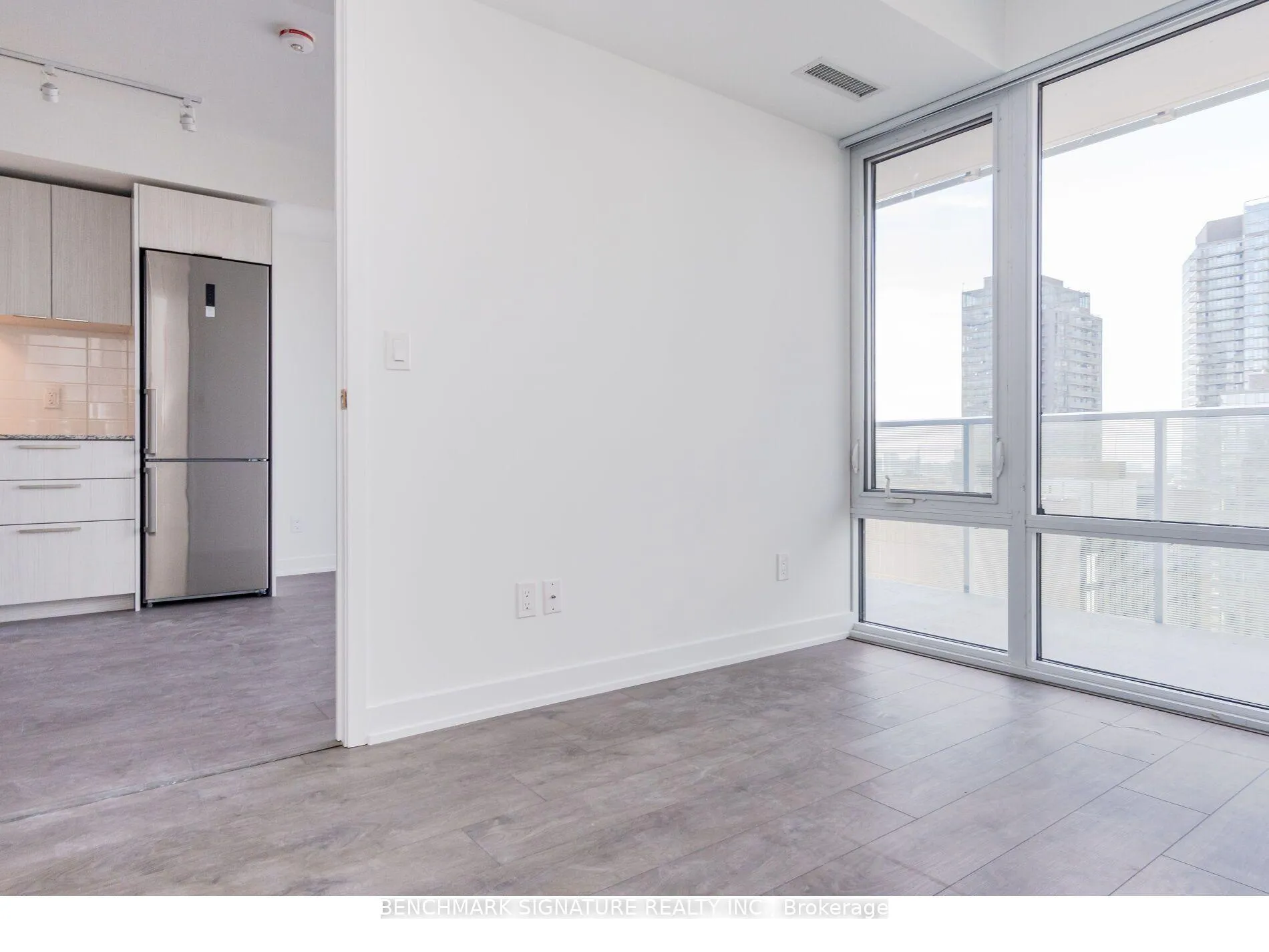 Photo 12 of Unit 1201, 501 Yonge Street, Toronto, Church-Yonge Corridor — HOMEH