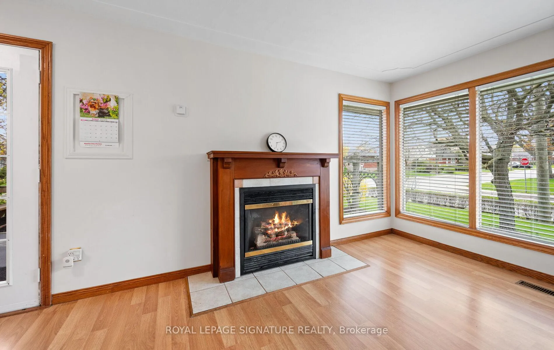 Photo 19 of 71 Grenadier Drive, Hamilton, Huntington — HOMEH