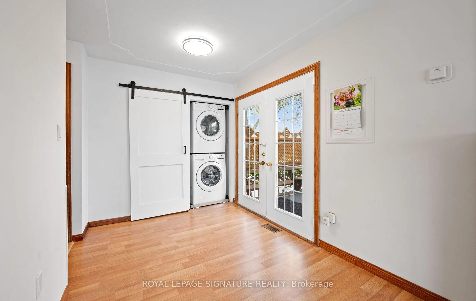 Photo 20 of 71 Grenadier Drive, Hamilton, Huntington — HOMEH