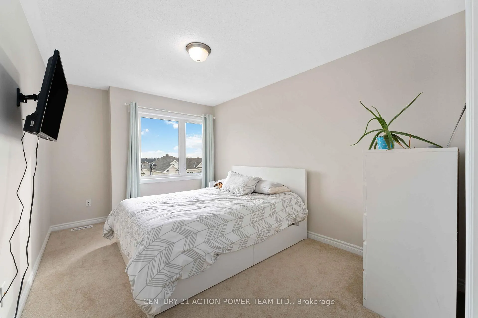 Photo 24 of 2035 Seeleys Bay Street, Ottawa, Barrhaven - Half Moon Bay — HOMEH