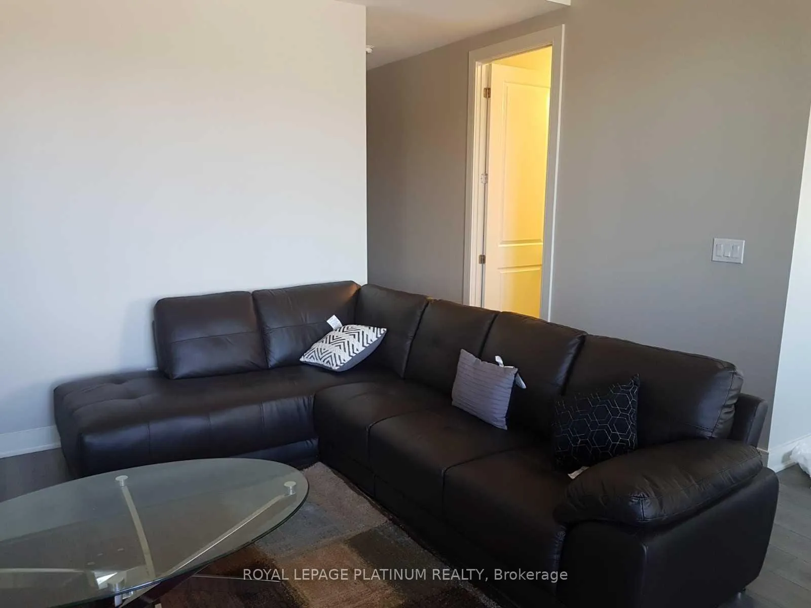 Photo 9 of Unit 303, 150 Main Street W, Hamilton, Central — HOMEH